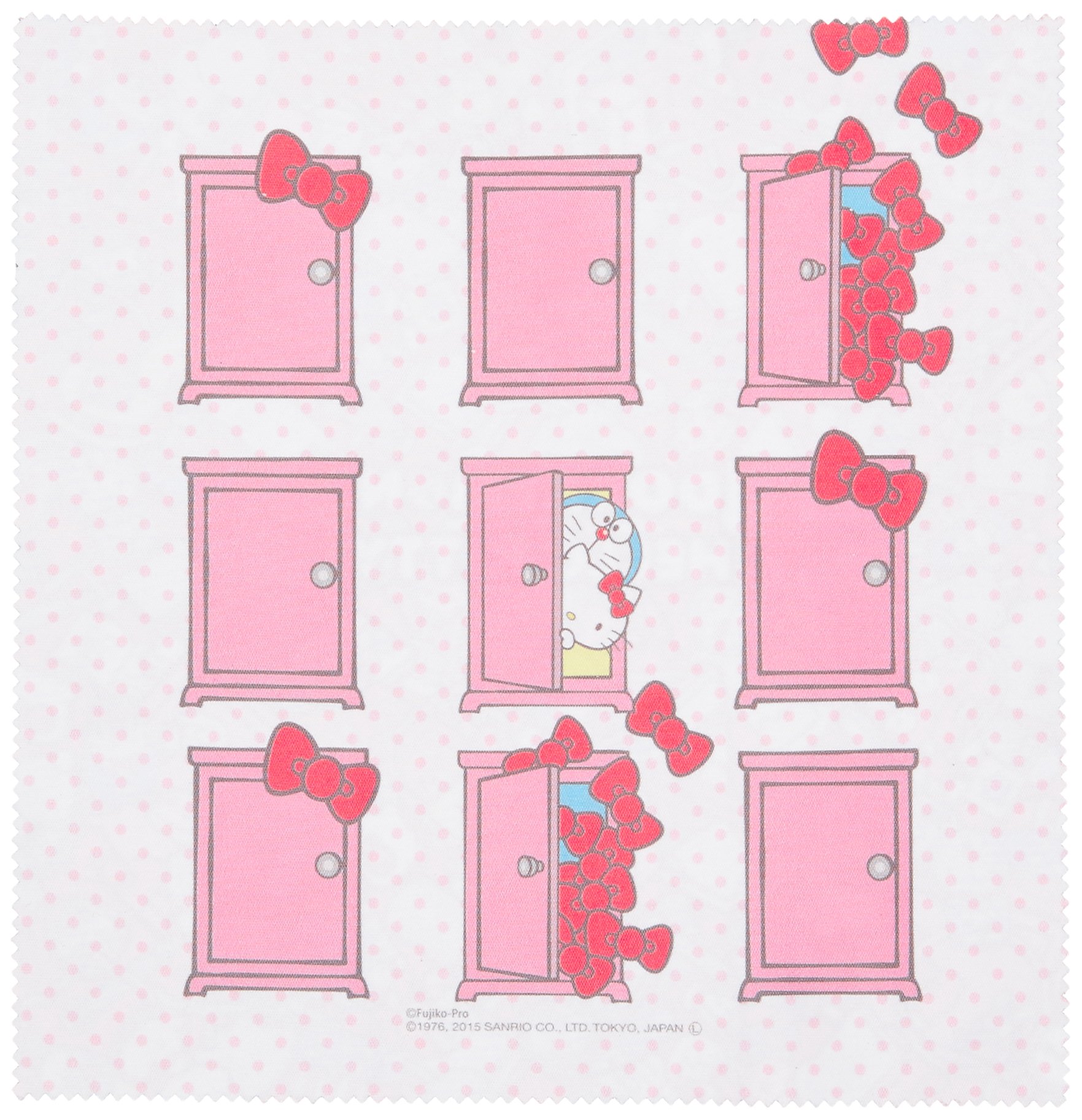 Amazon.co.jp: ドラえもん×ハローキティ マルチクロス 総柄 : おもちゃ