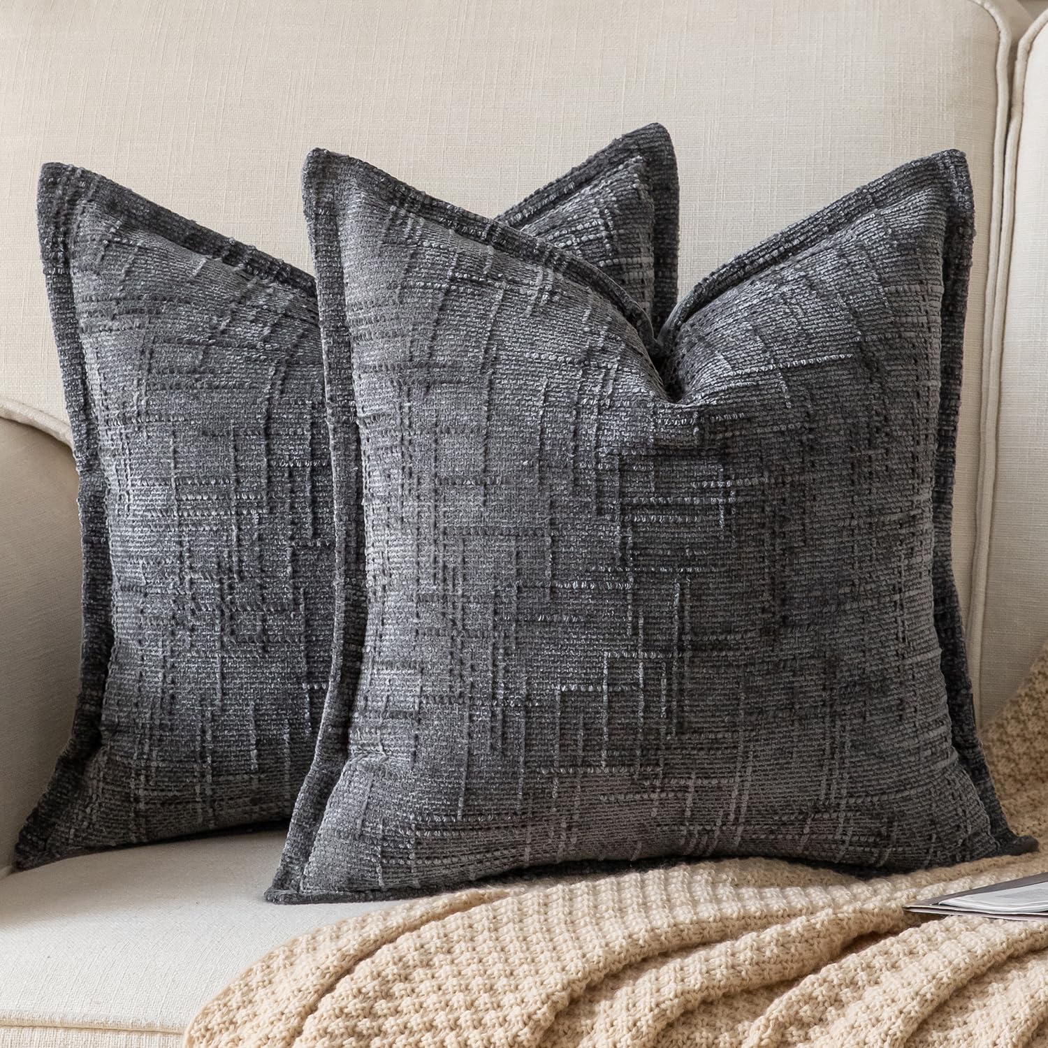 YAERTUN Chenille Cushion Covers 45x45 cm 18x18 inch Set of 2 Textured Broadside Soft Cozy Velvet Throw Pillow covers Farmhouse Boho Decorative Pillow Cases for Couch Bed Sofa Livingroom DarkGray