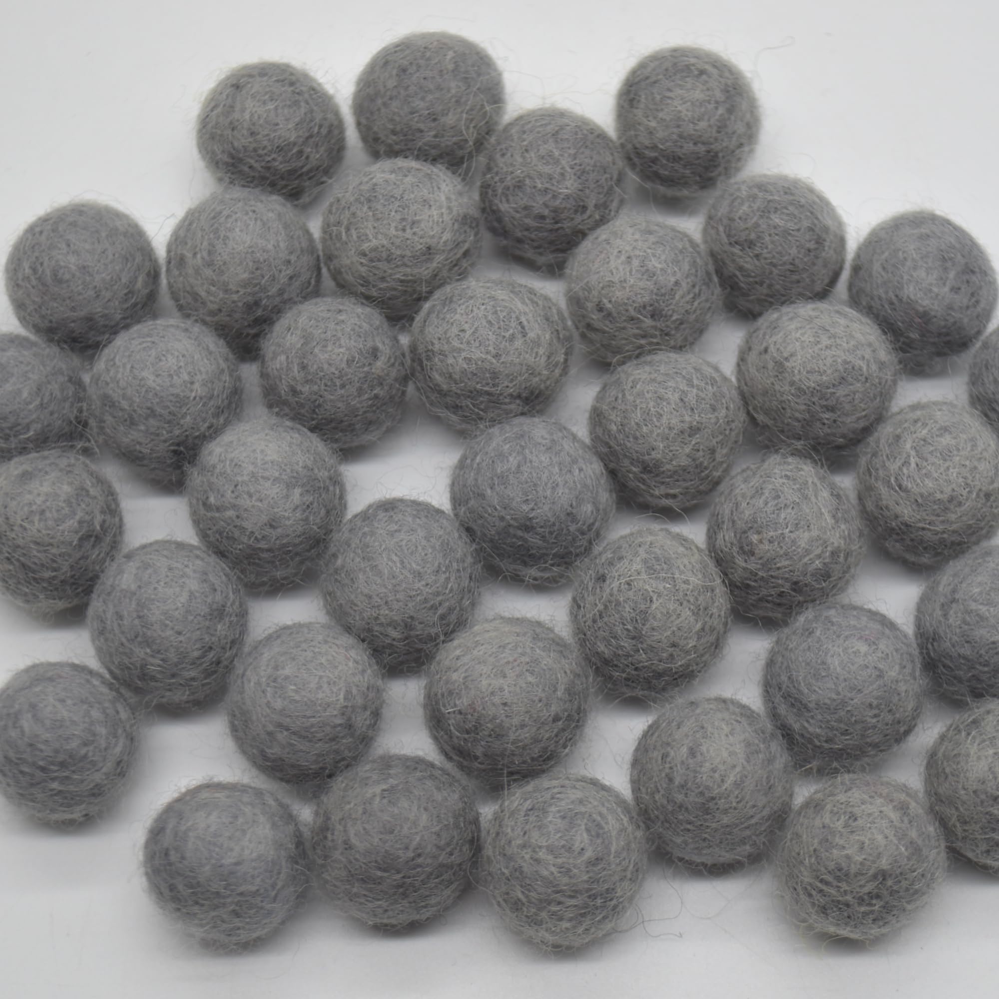 Oriental Direct based in West Yorkshire 100% Wool Felt Balls - 1.5cm - 25 Felt Balls - Battleship Grey
