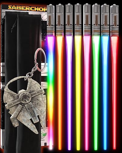 SaberChops - Palillos de sable de luz con luz LED de Star Wars, reutilizables, 8 modos de color, 4 pares gratis, llavero de halcón milenario,