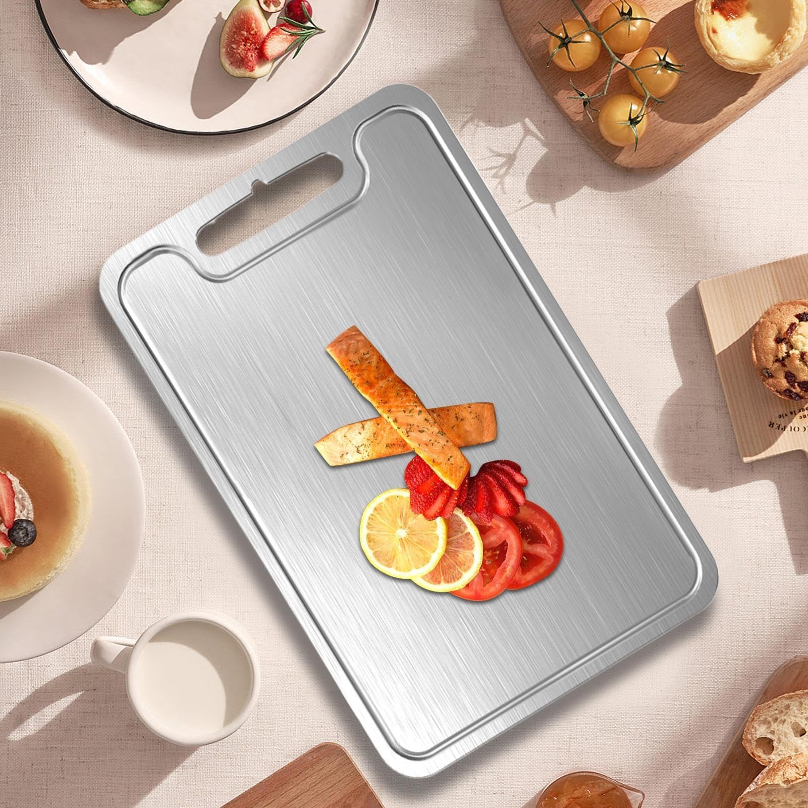 Antypoślizgowa deska do krojenia Lar ium – trwała deska do krojenia warzyw, owoców, przygotowywania posiłków i grillowania – niezbędne przybory kuchenne do użytku domowego i restauracyjnego