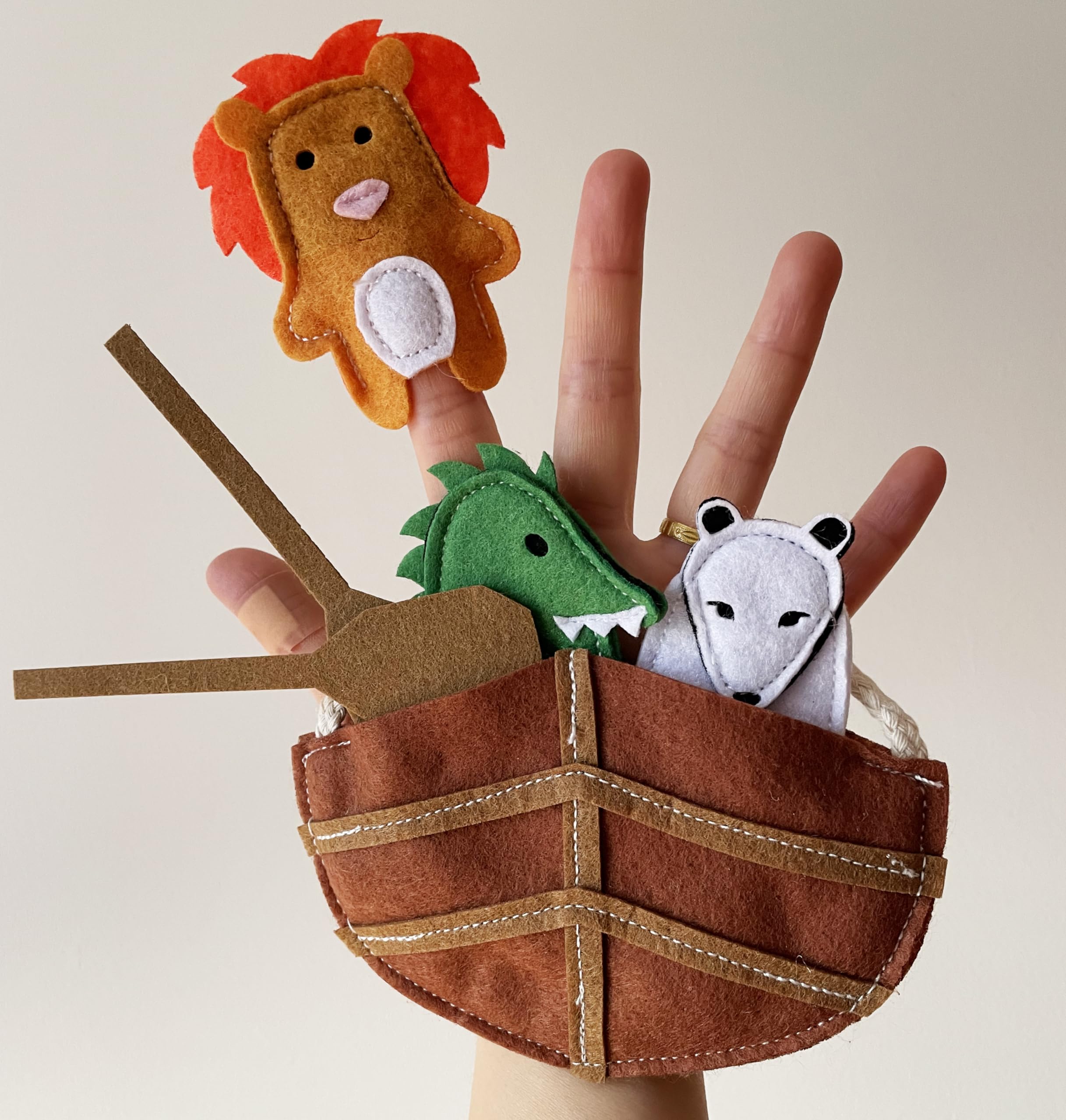 Row Row Row Your Boat Nursery Rhyme Finger Puppet, Miniature - Image 3