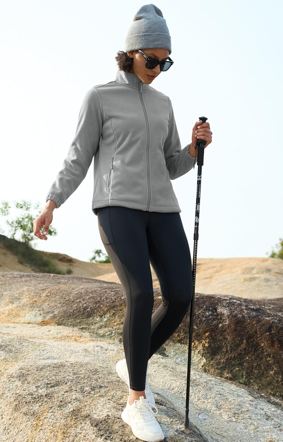 MAGCOMSEN Women's Fleece Jacket Zip Up Coat Lightweight Soft Warm Long Sleeve Jackets with Pockets for Winter - Image 3