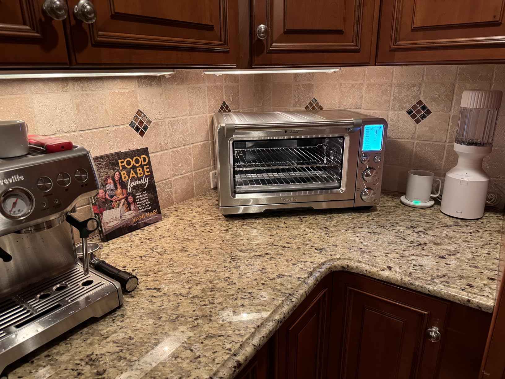 Excellent, highly versatile counter top oven, but long term longevity questionable