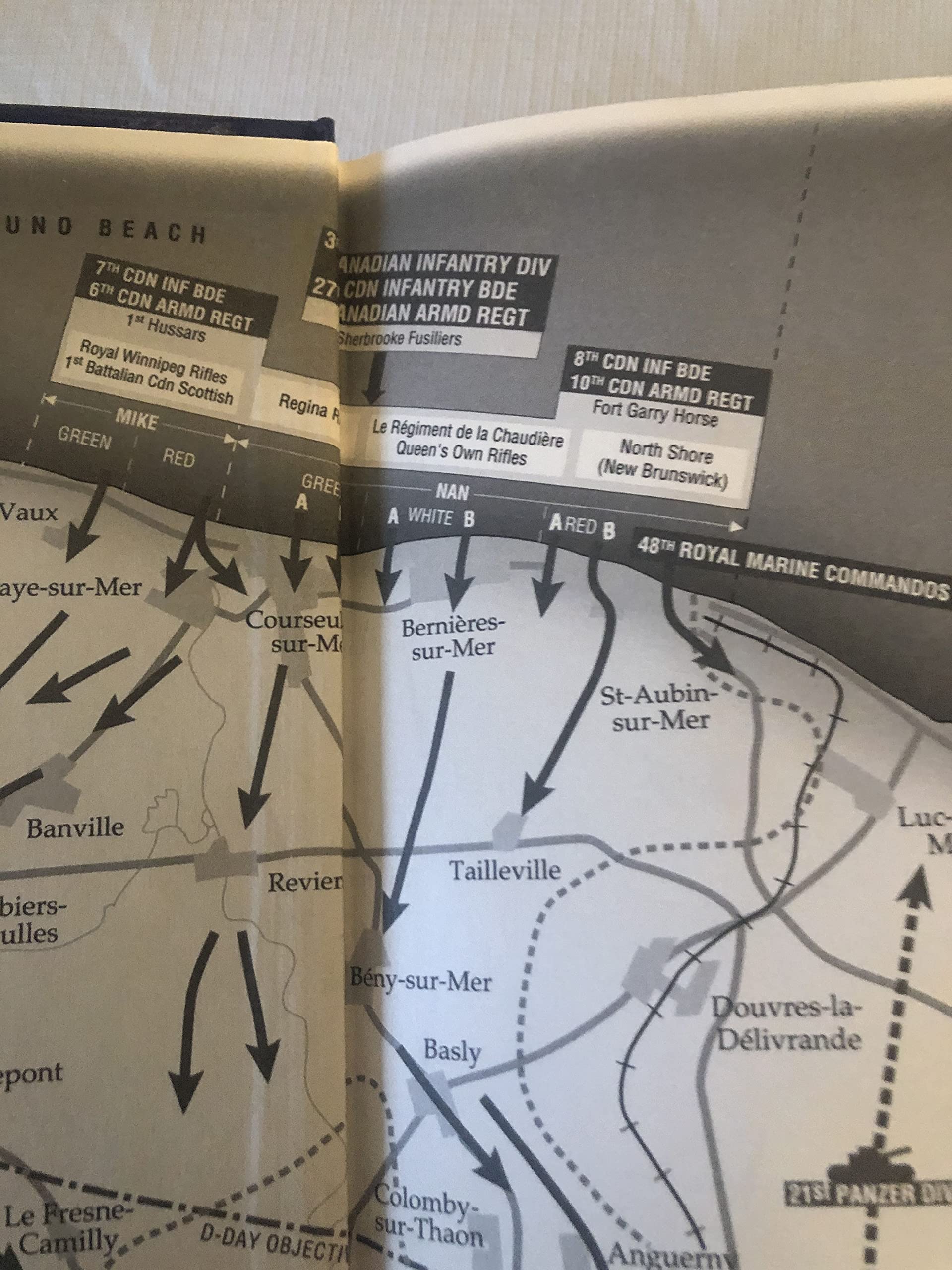 Juno: Canadians at D-Day, June 6, 1944 [Hardcover] Barris, Ted - PT01