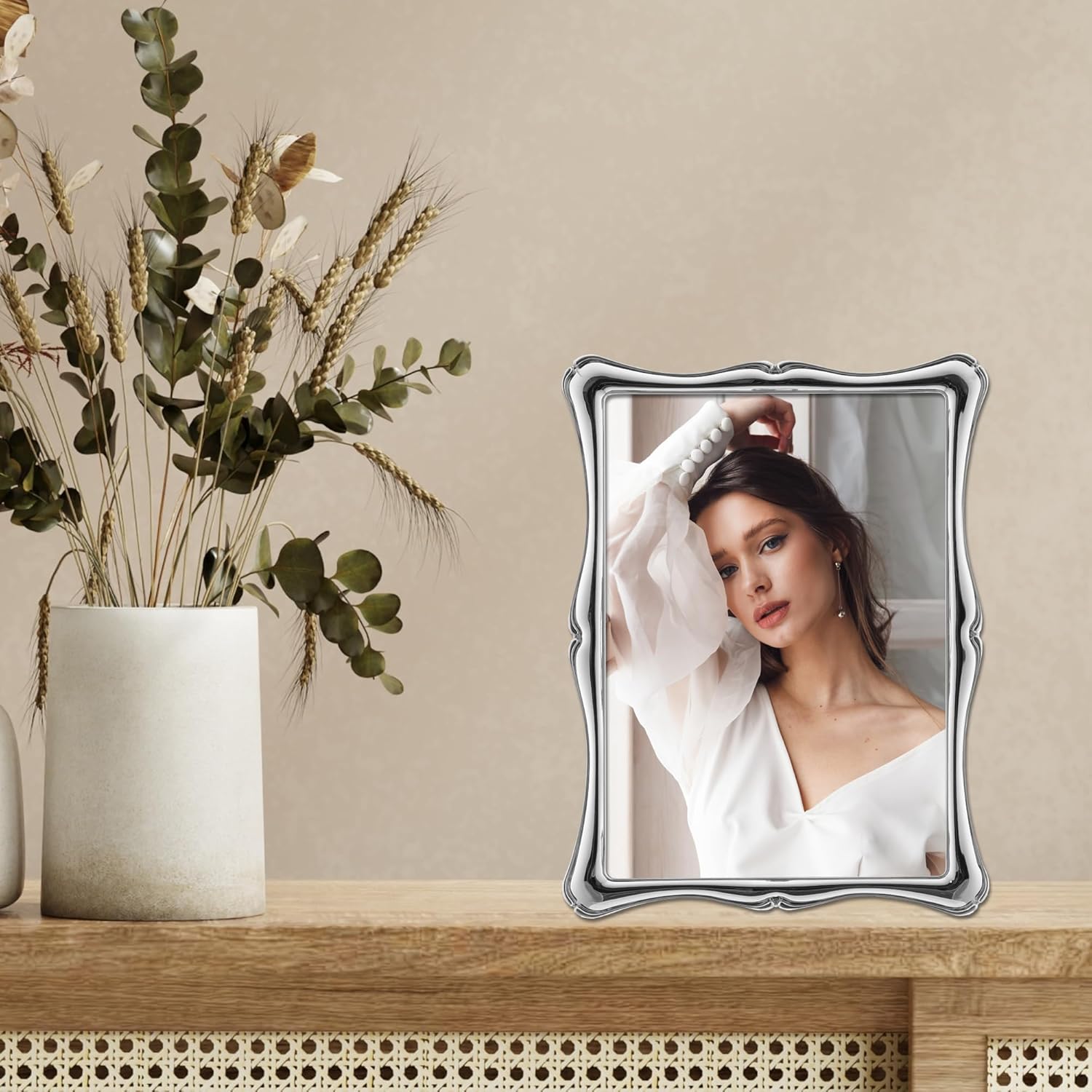 Lawrence Frames 710257 Silver Metal Romance Picture Frame, 5 by 7-Inch, Silver
