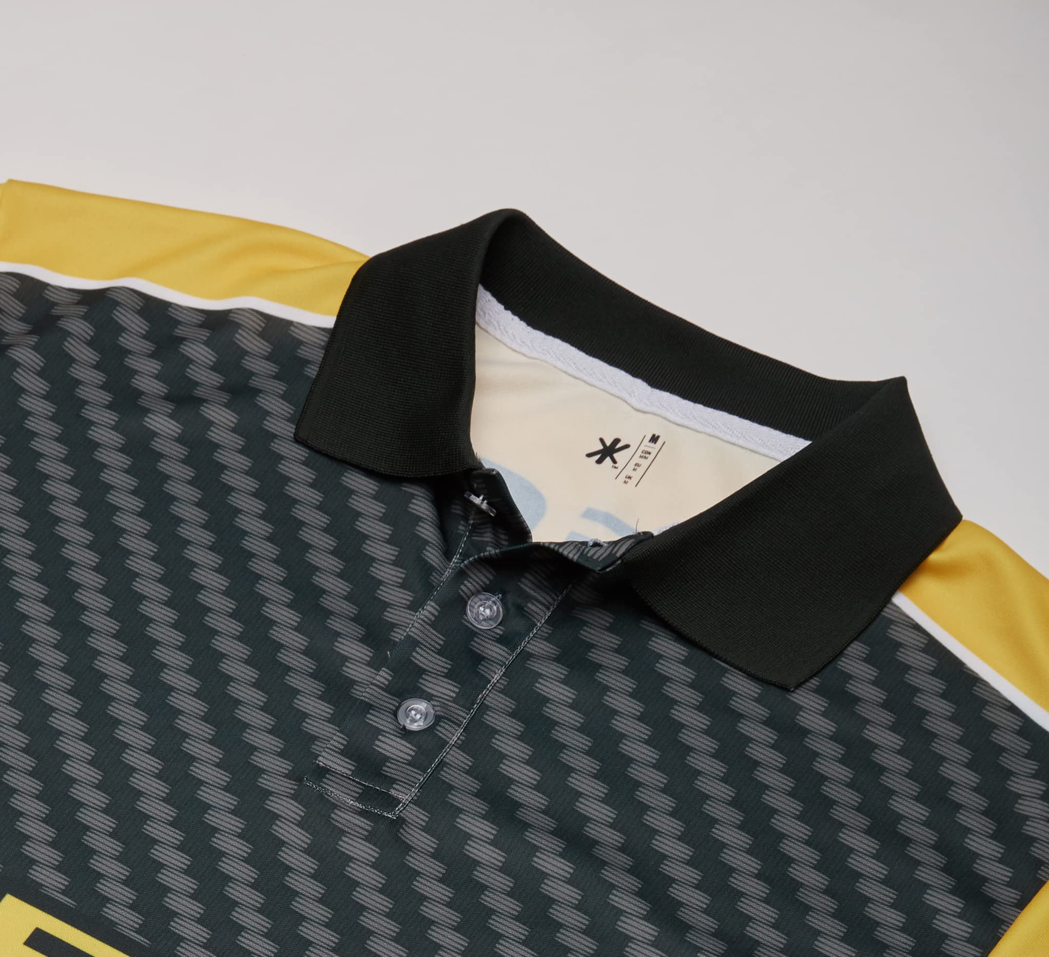 Fox Outdoor Products Themed One-Sided Imprinted Smile For The Flash T-Shirt, X-Large