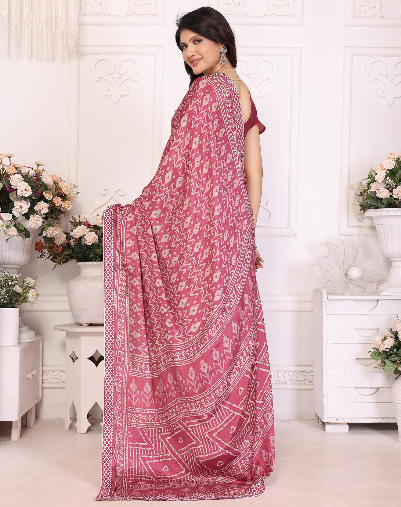Yashika Damen Tussar Seide mit Spitze Bedruckter Sari Sari Sari mit Bluse | Sari für Frauen | Sari | Neuer Sari | Neuer Sari | Neuer Sari