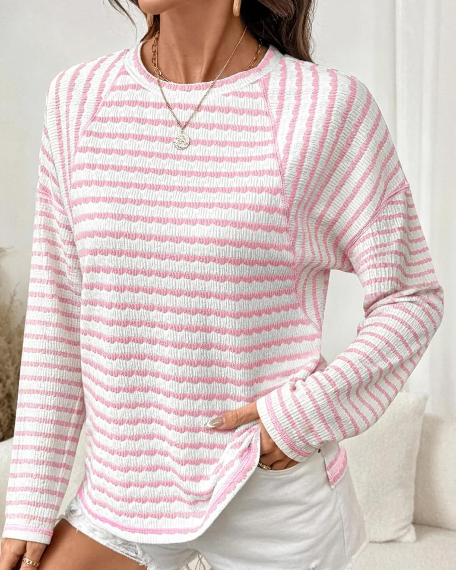 Top da donna a manica lunga con girocollo raglan a righe in maglia strutturata