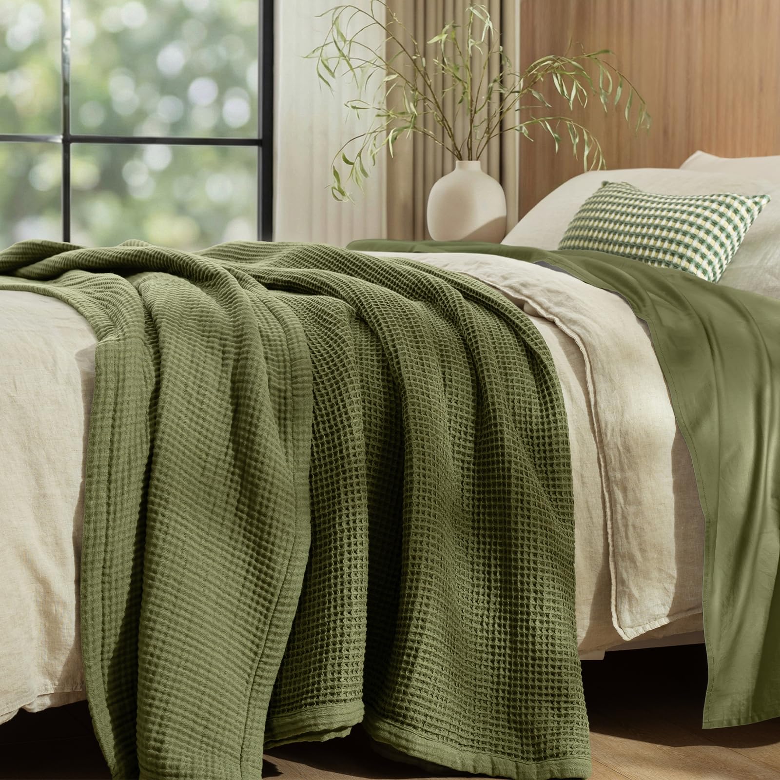 phf 100% cotton waffle & muslin blanket queen size, soft breathable luxury 400gsm versatile reversible bedding for bed, great for layering in cold weather, home decor gift, 90" x 90", olive green