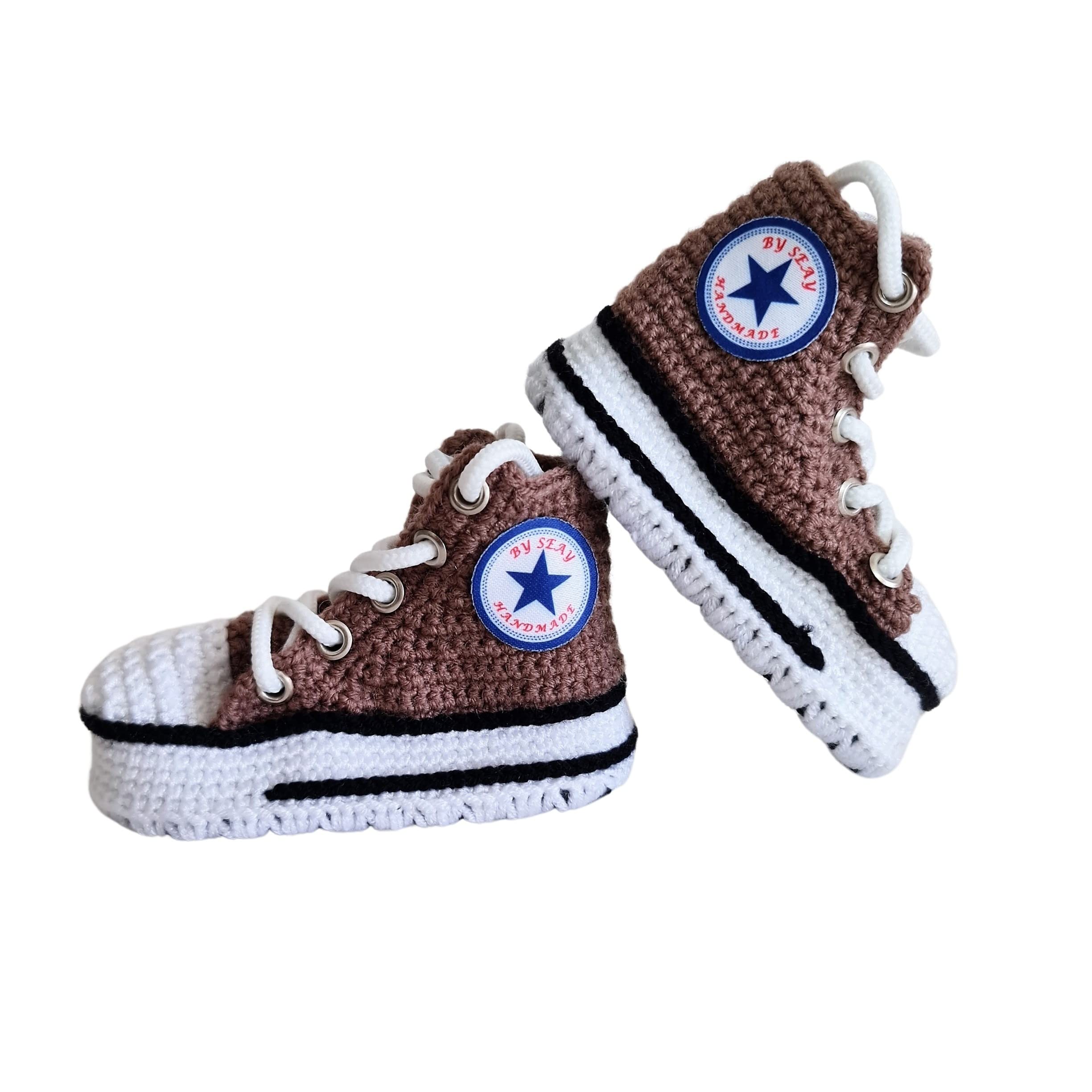 Handgemachte braune Baby Booties, weiche Strick Boots für Neugeborene, Woll-Krabbelsocken und Häkel-Sneaker, rutschfeste Sohle, Geschenk für frischgebackene Eltern