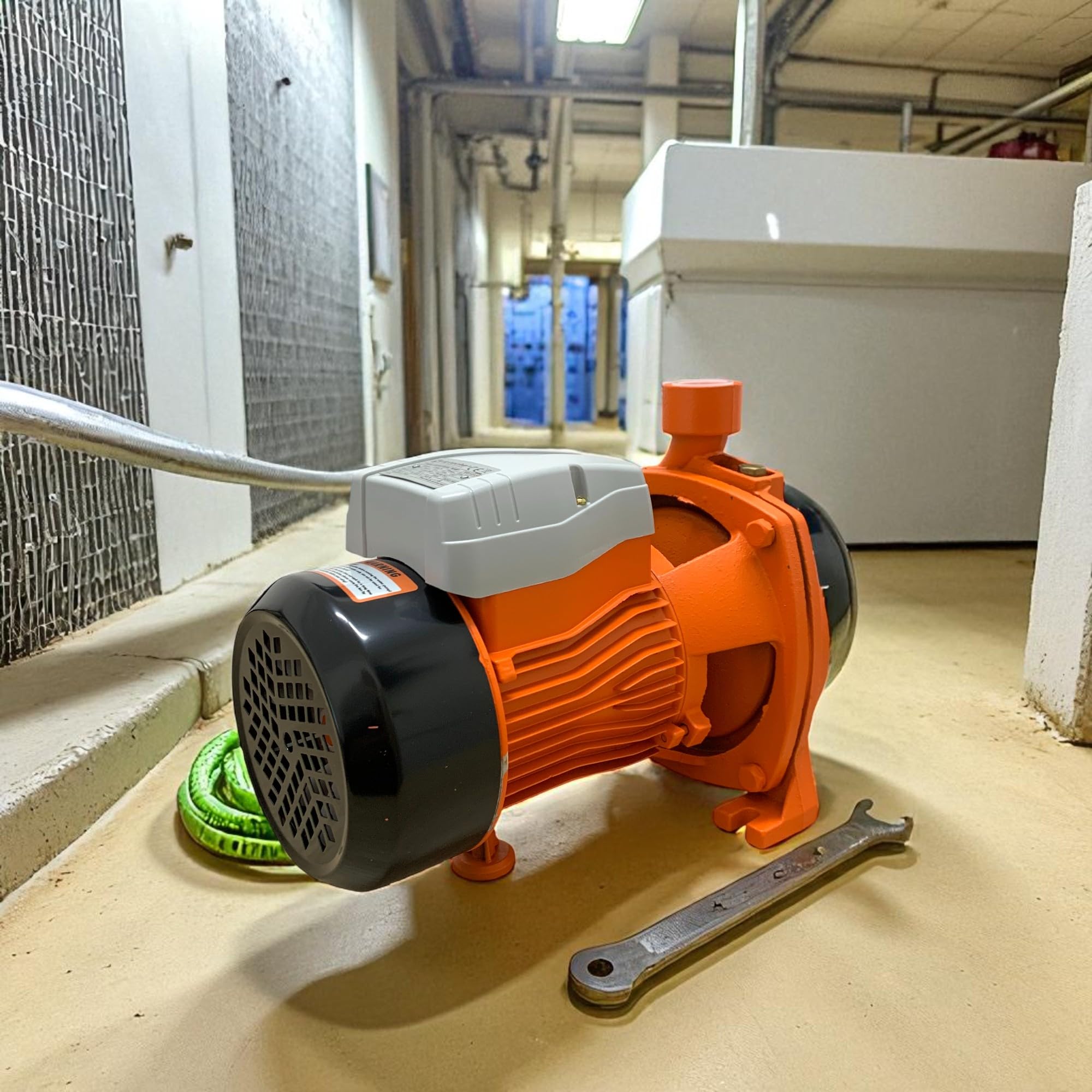 Elettropompa Pompa Autoclave Centrifuga 750W Potenza 1HP Portata Massima 4700L/H 0.75kW 220-240V 50/60Hz Per Acqua Pulita, Giardini di Casa, Laghetti e Fattorie