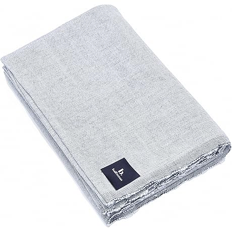 Halfmoon Cotton Yoga Blanket: Elevate Your Practice and Surroundings