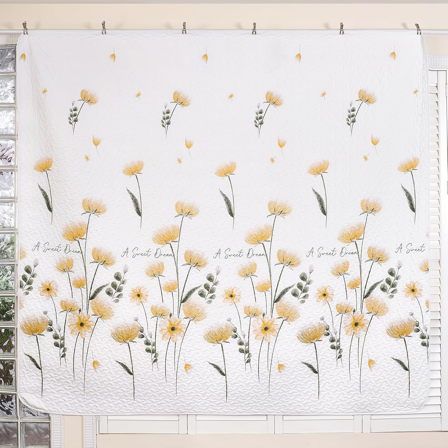 Dinjoy Quilt Set Queen Cute Floral Bedspread Coverlet Yellow Flower Quilts Microfiber Lightweight Summer Bedding Sets Reversible Soft Quilted Bed Cover for All Season(96"x90") - Image 3