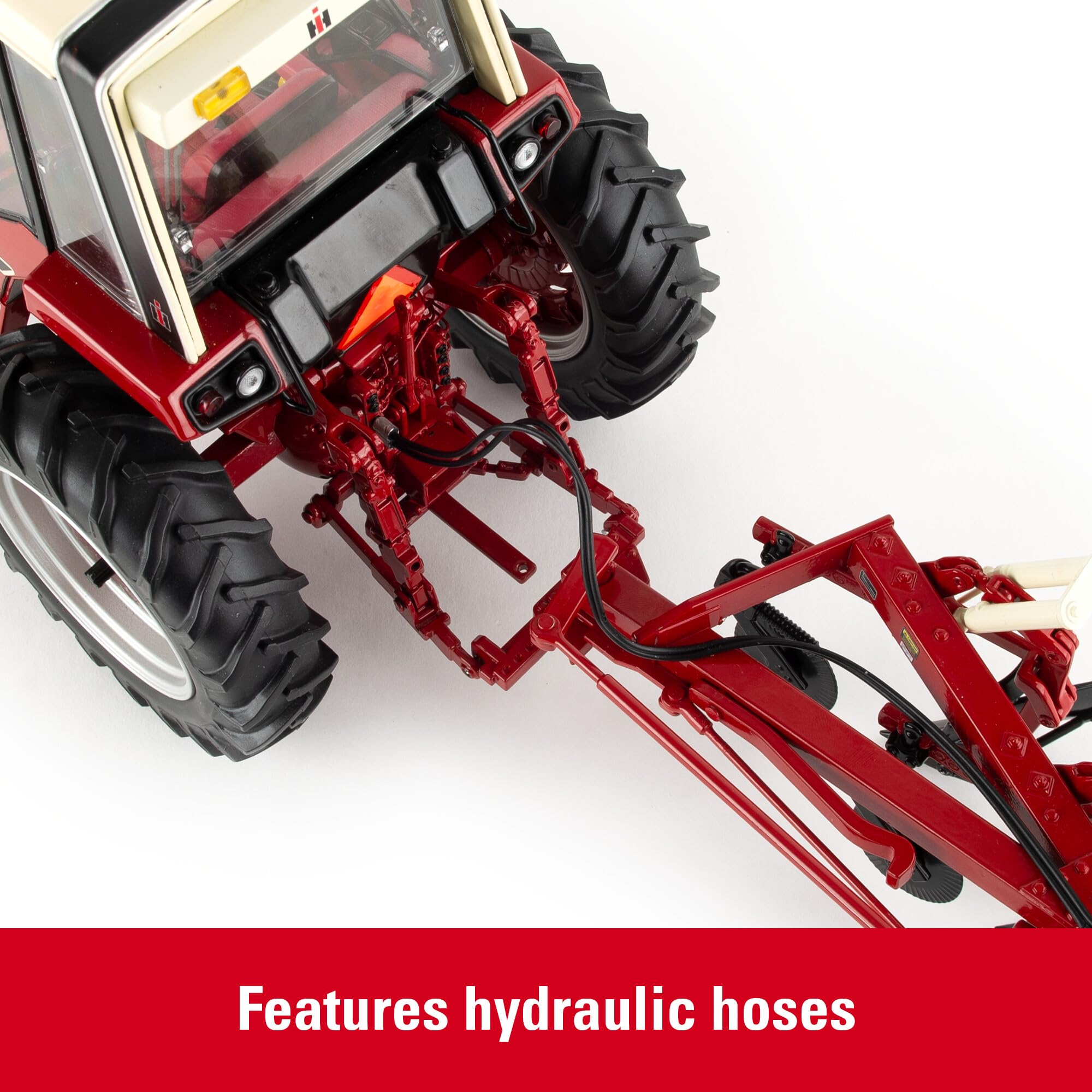 Amazon.com: ERTL 1/16 International Harvester 986 with Cab & 720