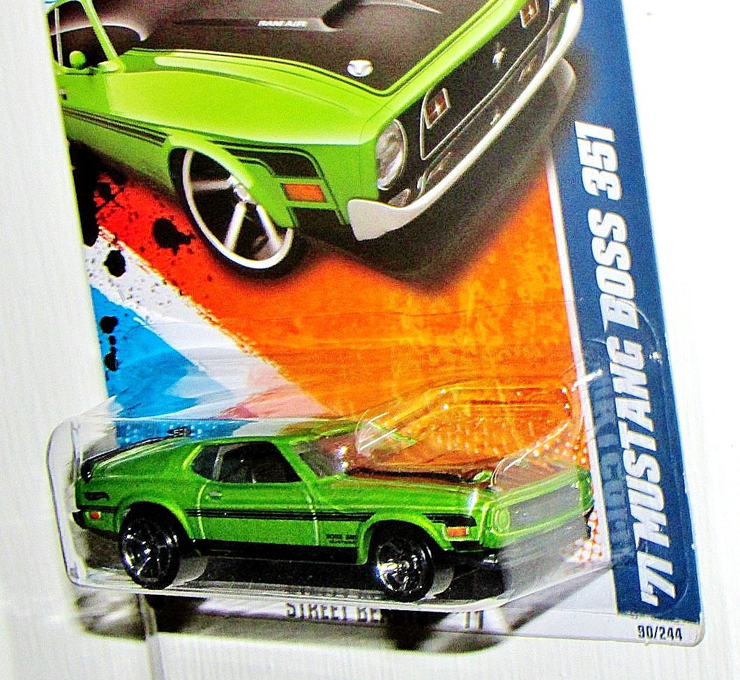 Hot Wheels 2011 71 Mustang Boss 351 Light Green #90/244