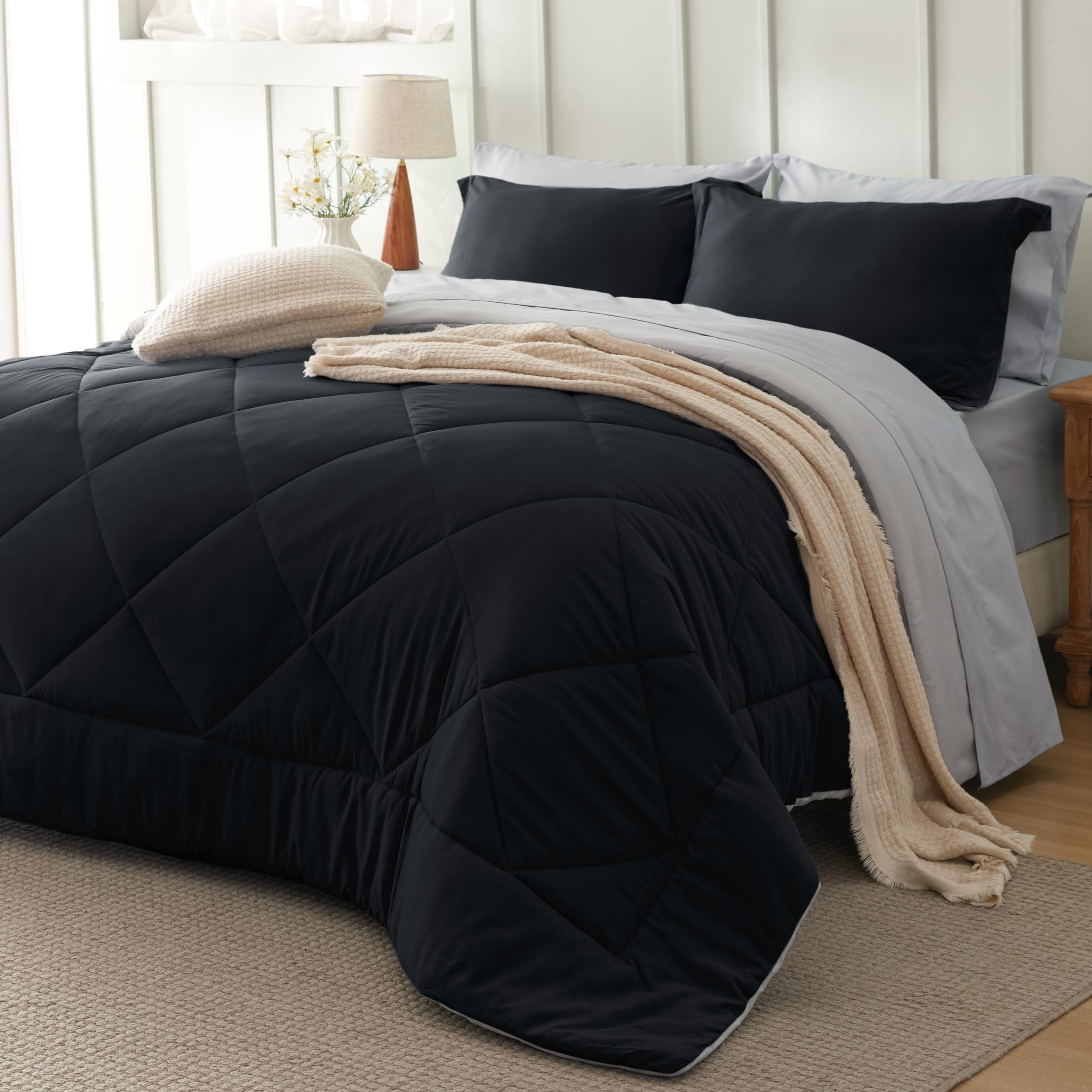Bedsure Full Size Comforter Set - 7 Pieces Reversible Black Bedding, Full Size Bed Set for All Seasons, Bed in a Bag with Down Alternative Comforter, Sheets, Pillowcases & Shams