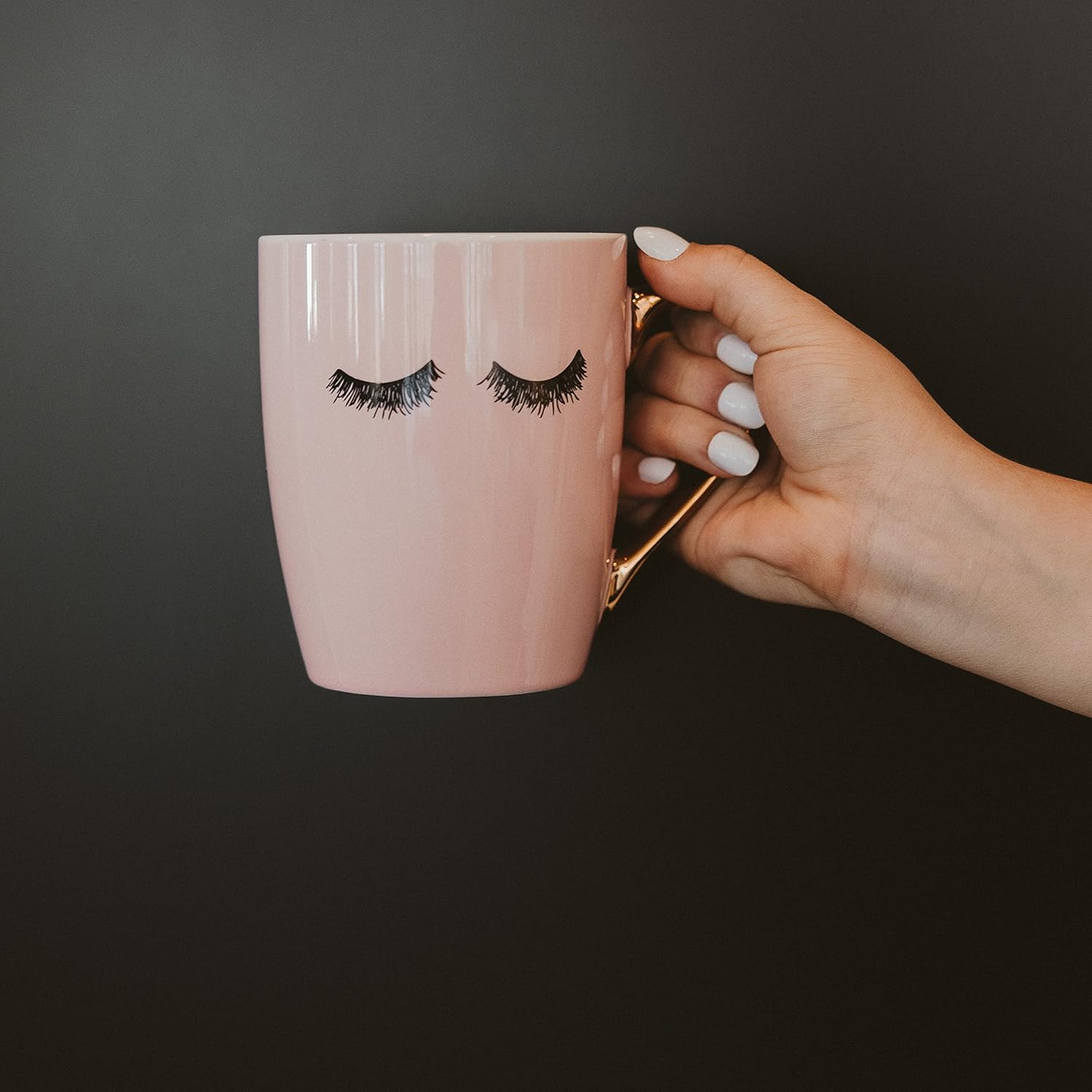 Pink Eyelashes Coffee Mug with Gold Handle, 16oz