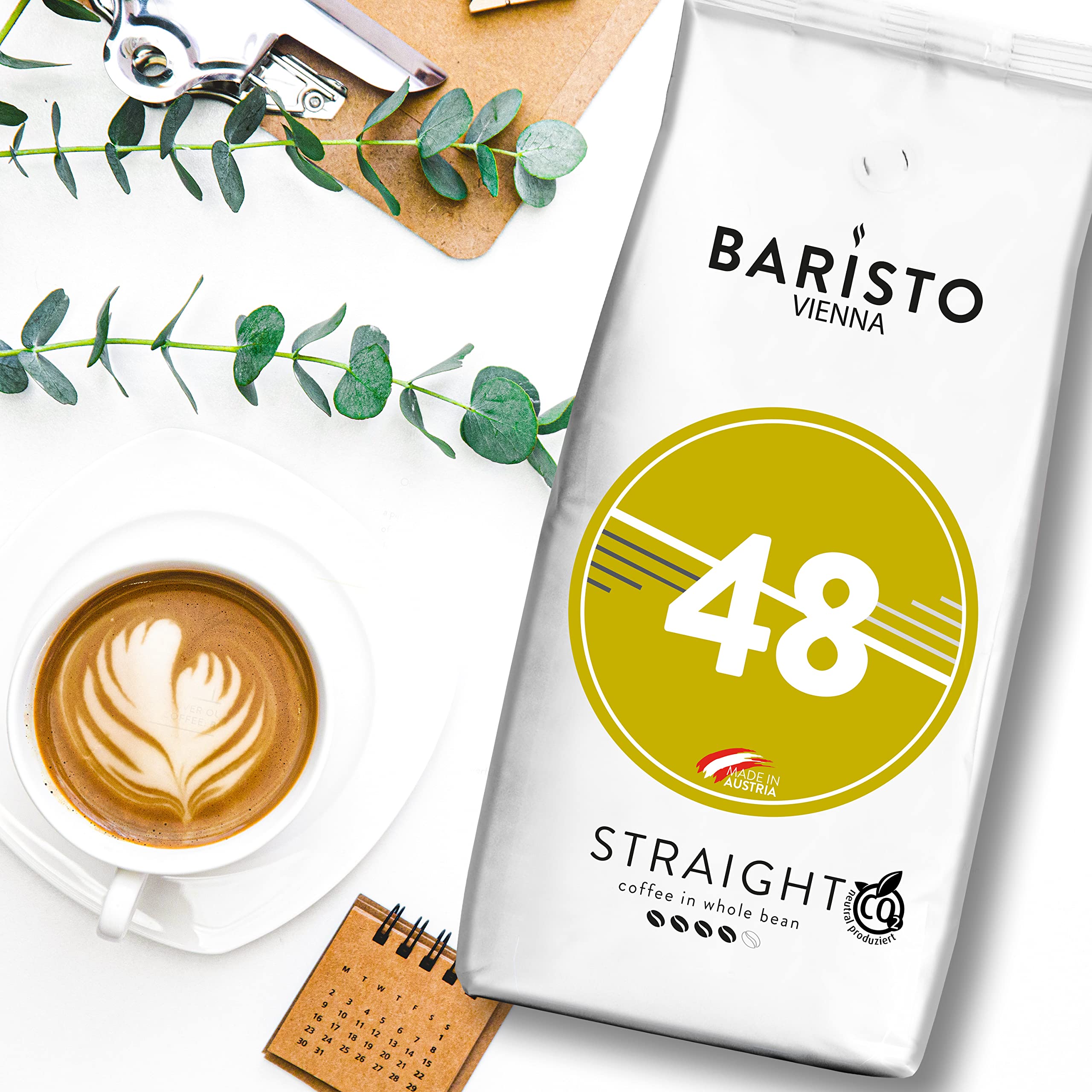 Baristo STRAIGHT 48° - Miscela armoniosa, ricca di aromi - arrosto sostenibile in Austria - chicchi di caffè interi, 8 x 1000 g