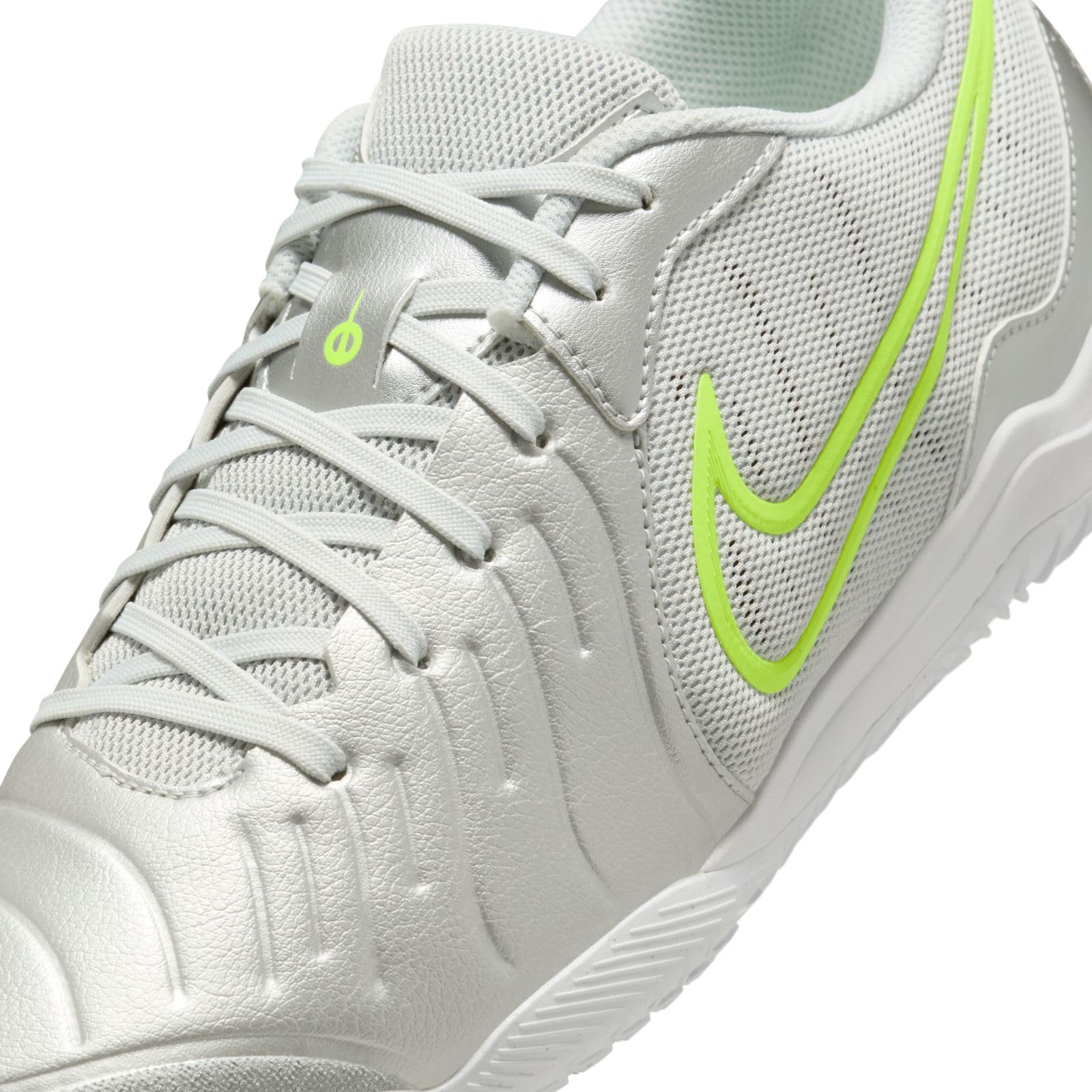 Nike Homme Legend 10 Academy IC Soccer Shoe