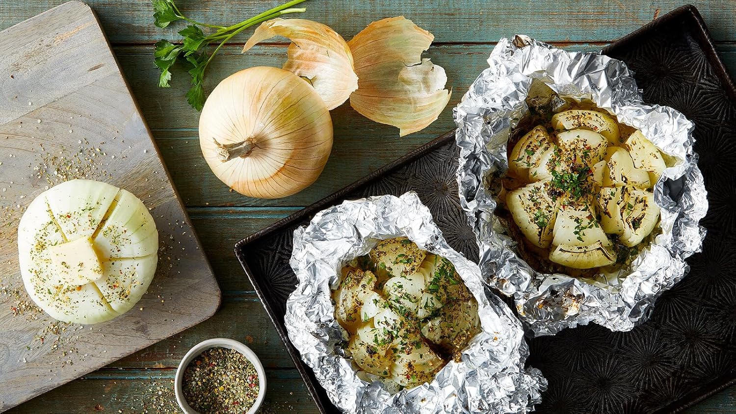 TomorrowSeeds - Super Sweet Candy Onion Sets (Bulbs) Seeds - 4 Pounds - Variable Set Sizes - for 2026 Planting Gardening Noon Intermediate Day Neutral Yellow Granex Vidalia Type Onions Grow Your Own