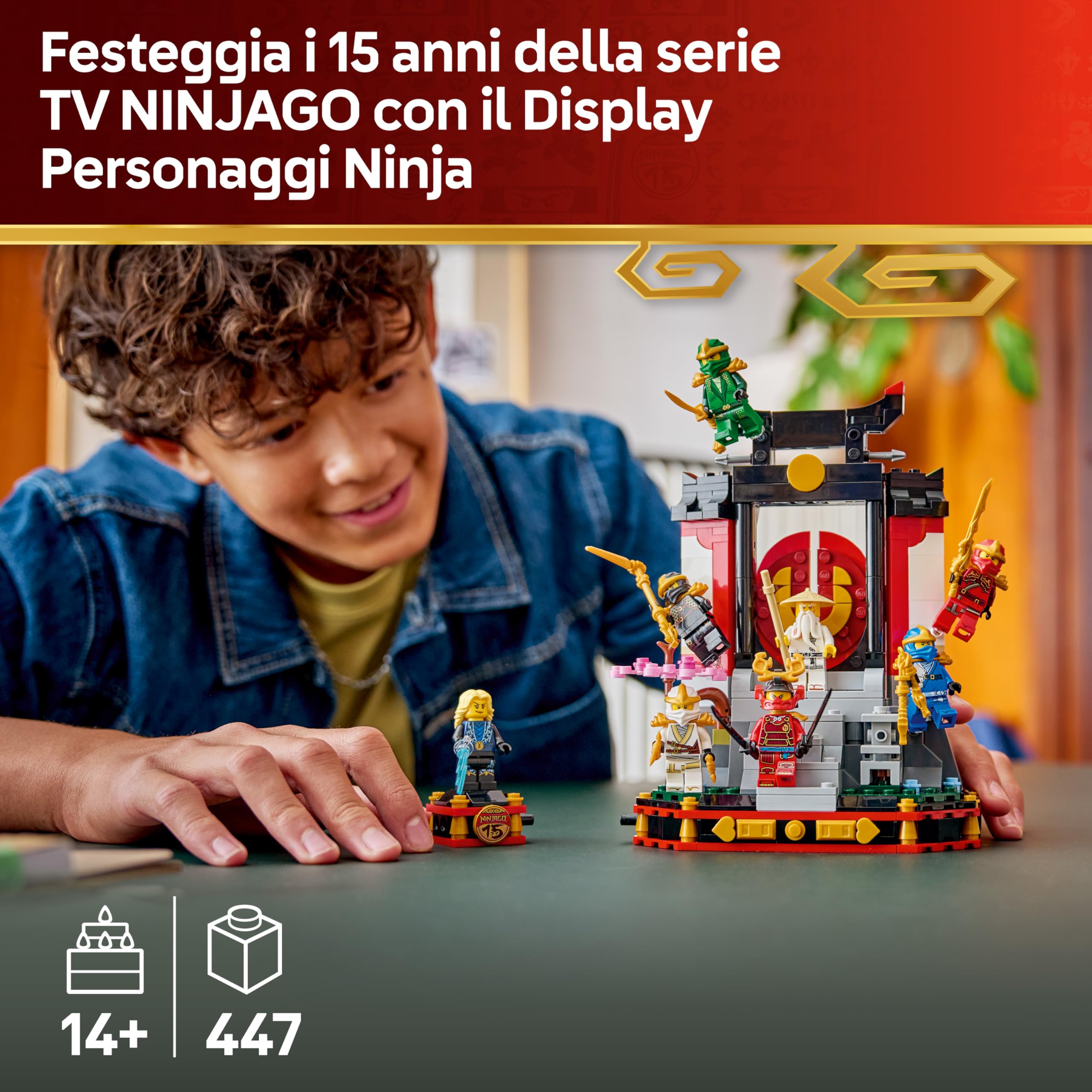 LEGO NINJAGO Display Personaggi Ninja – 15° Anniversario – Kit di Modellismo con Porta del Monastero, 8 Minifigure da Collezione e Spade – Regalo per Bambini, Ragazzi e Fan Adulti da 14 Anni – 71866