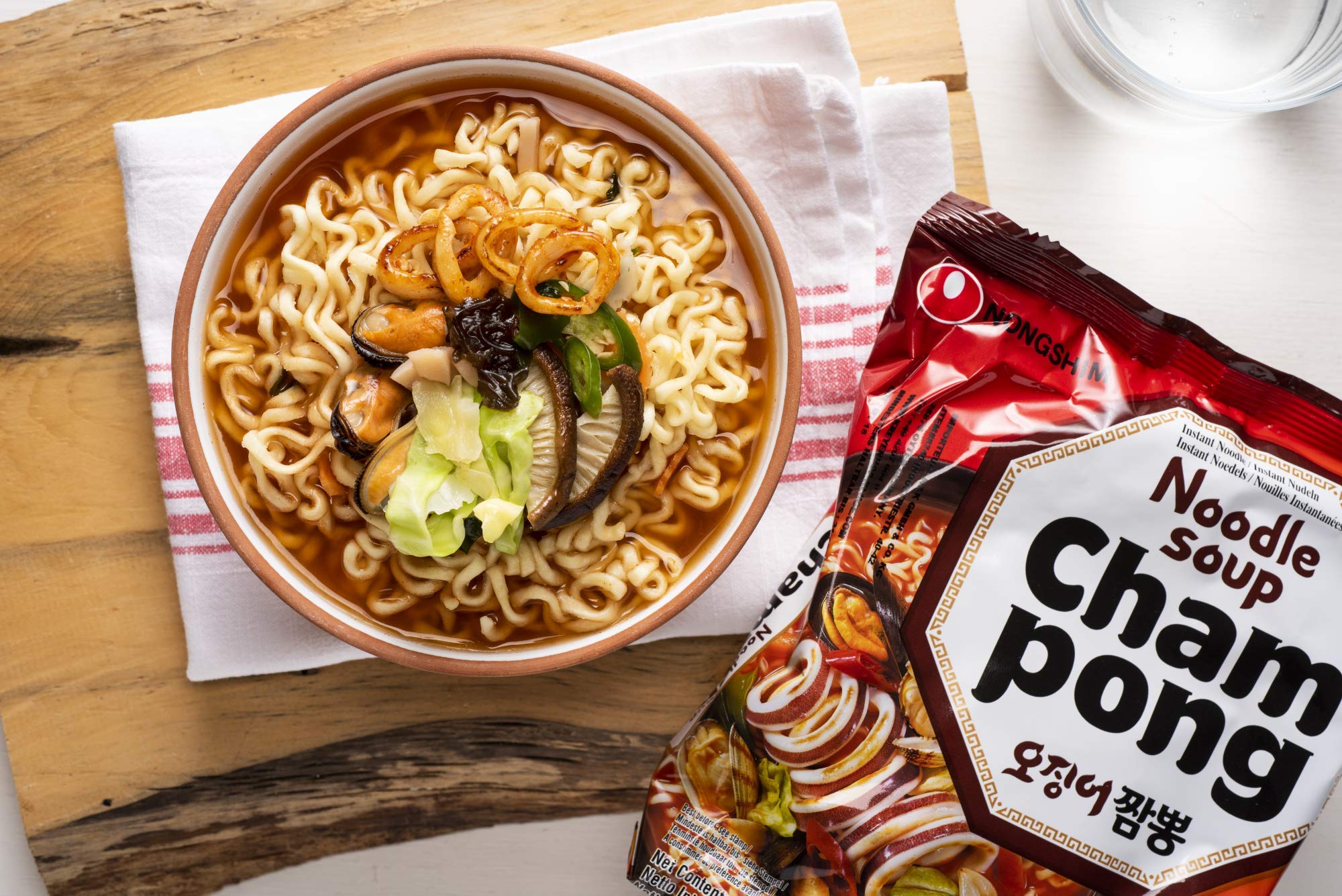 NONGSHIM - Instant Nudelnsuppe Chapagetti, 20er pack (20 X 140 GR) & Instant Nudelsuppe Champong, 20er pack (20 X 124 GR)