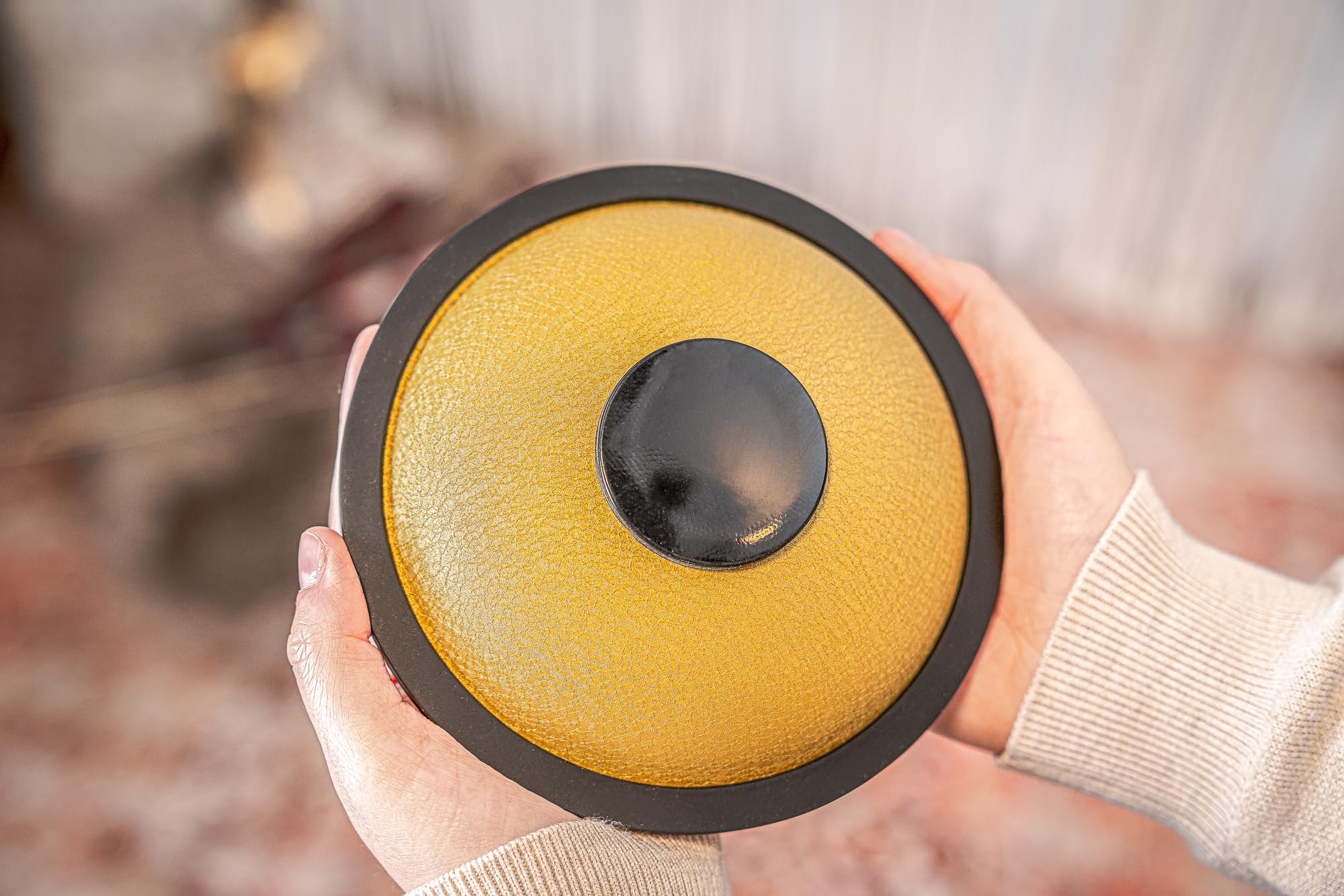 Sonic Energy Steel Tongue Drum – Mini Tank Drum w tonacji H-dur – Instrument ze Stali Nierdzewnej do Medytacji, Jogi, dla Dzieci – W Zestawie Pałeczki i Woreczek (MSTD3G)