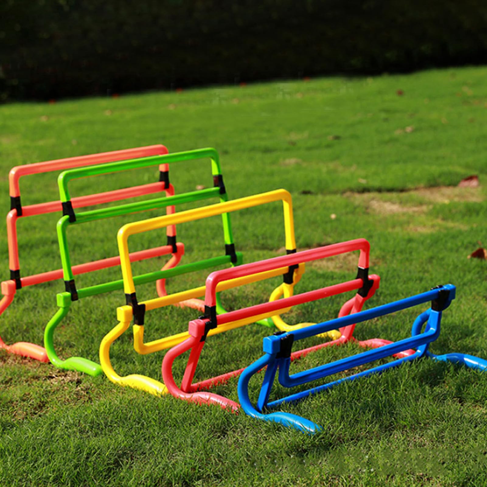 Fabater Ostacoli da Allenamento Regolabili per Calcio, Confezione da 5, 4 Livelli di Altezza, Attrezzatura per agilità e velocità, per Bambini e Adulti, Coni Arancioni in PVC Leggero per la Pratica
