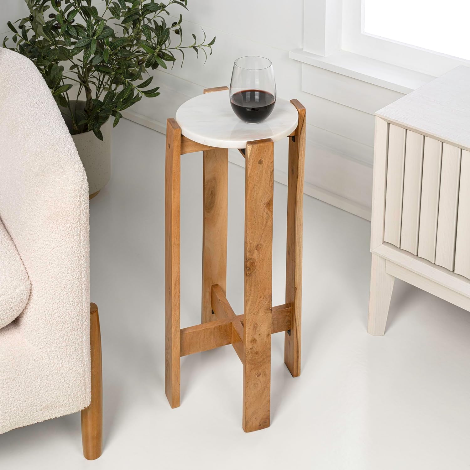 JONATHAN Y END3003A Elena 24" Minimalist Structured Wood Drink Table and Decorative End Table with White Marble Round Top for Living Room, Bedroom, Office, Bathroom, Natural