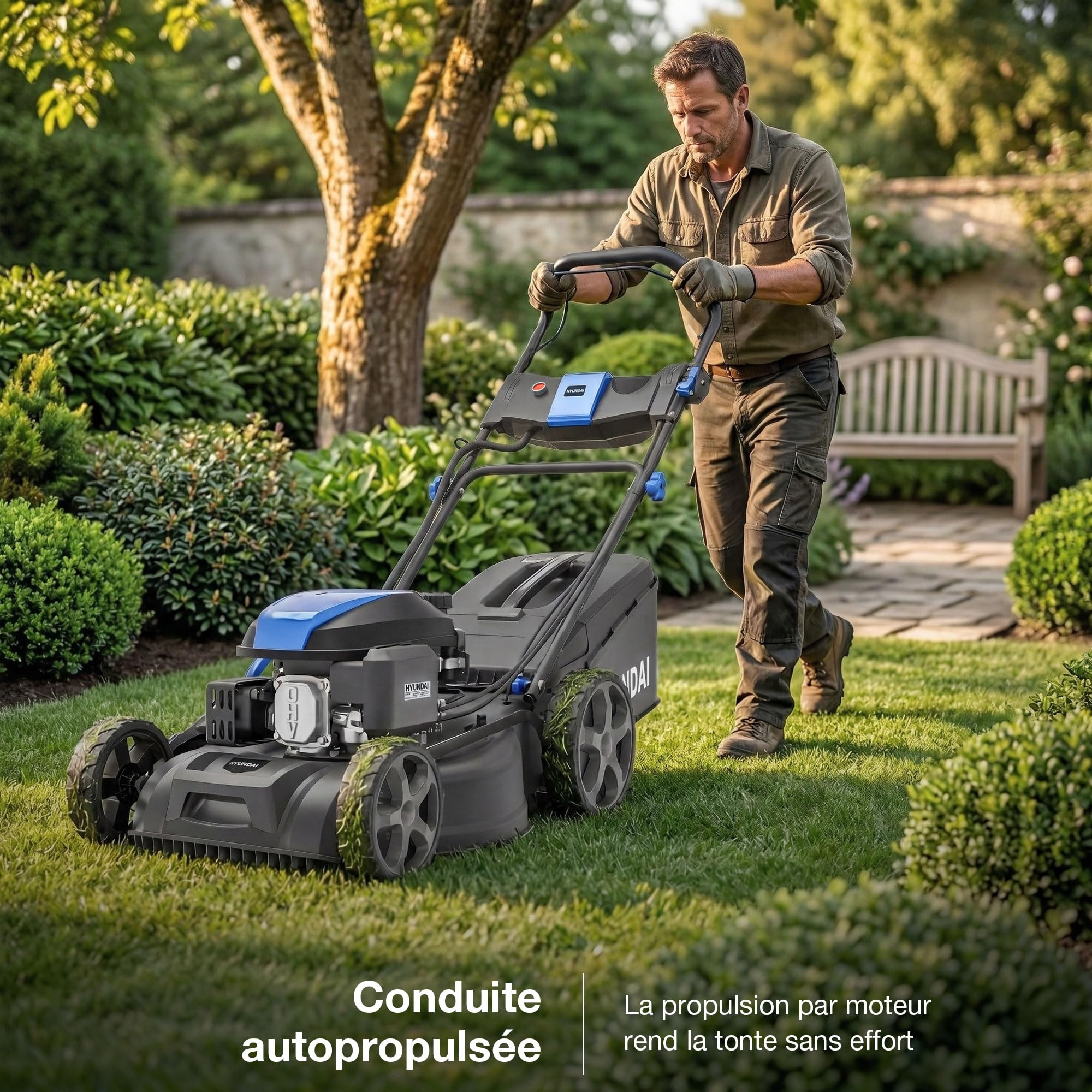 Hyundai Tondeuse à Gazon Thermique Autotractée Noire 46 cm, Démarrage Électrique, Moteur 139 cm3 3,7 CV, Bac 60 L, 4-en-1, Garantie 3 Ans - HYM18150SPEX