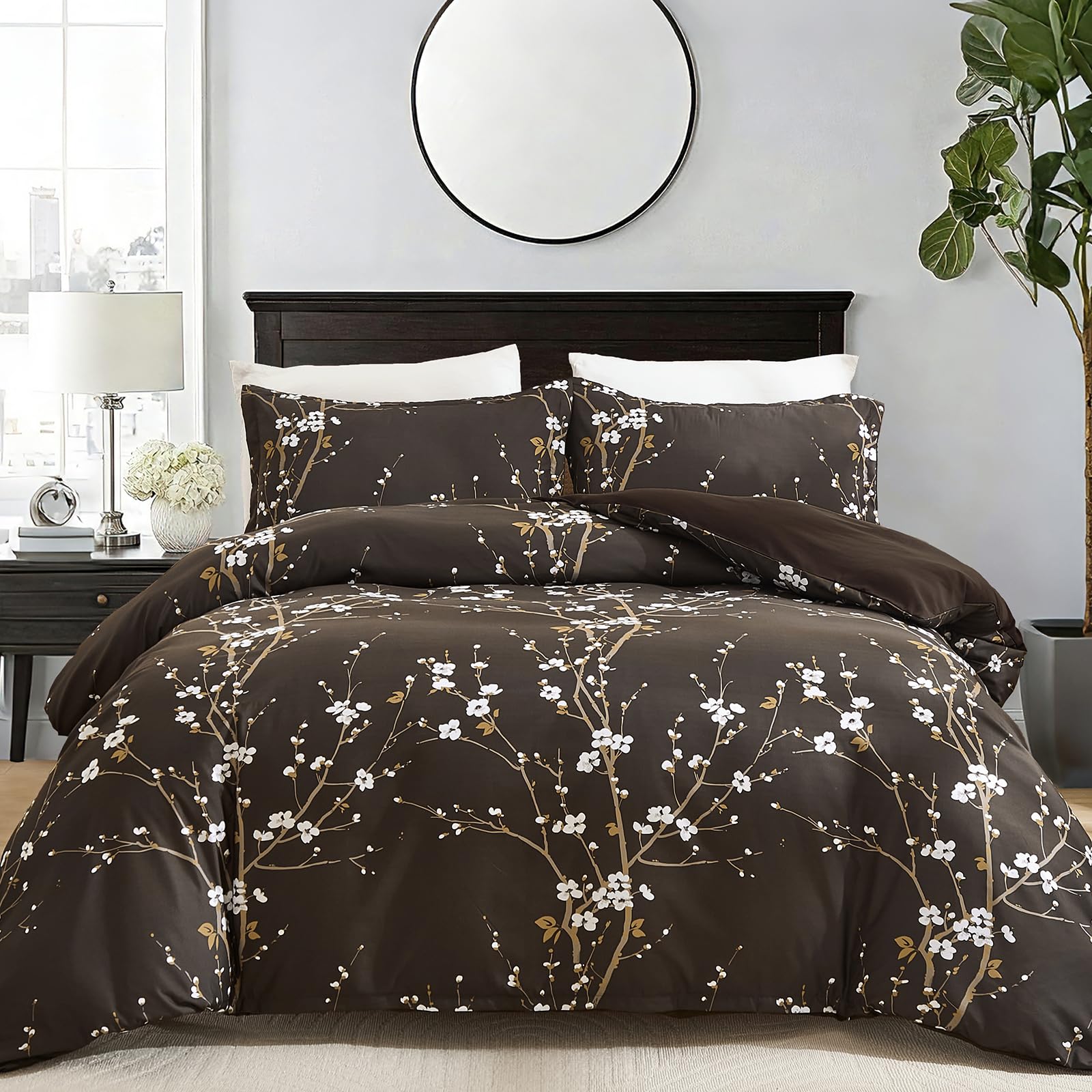3 Pieces Floral Duvet Cover Set Brown Plum Blossom Duvet Cover Soft Microfiber Bedding Sets,2 Pillowcases and Zipper Closure,Double Size 200x200 cm — image 1