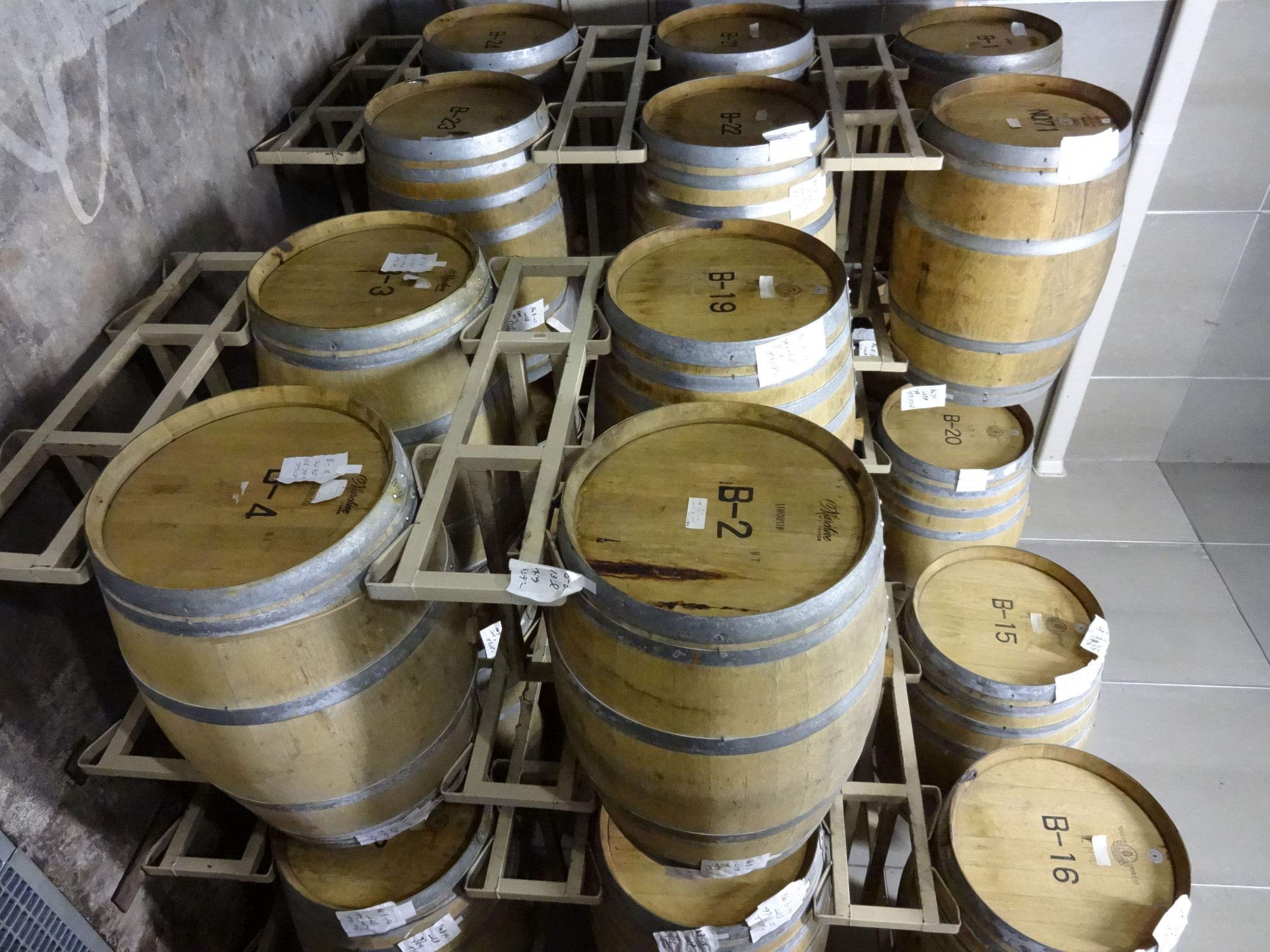 Amazon.co.jp: 朝日町ワイン ブランデー エスポワール 高野 [ 180ml