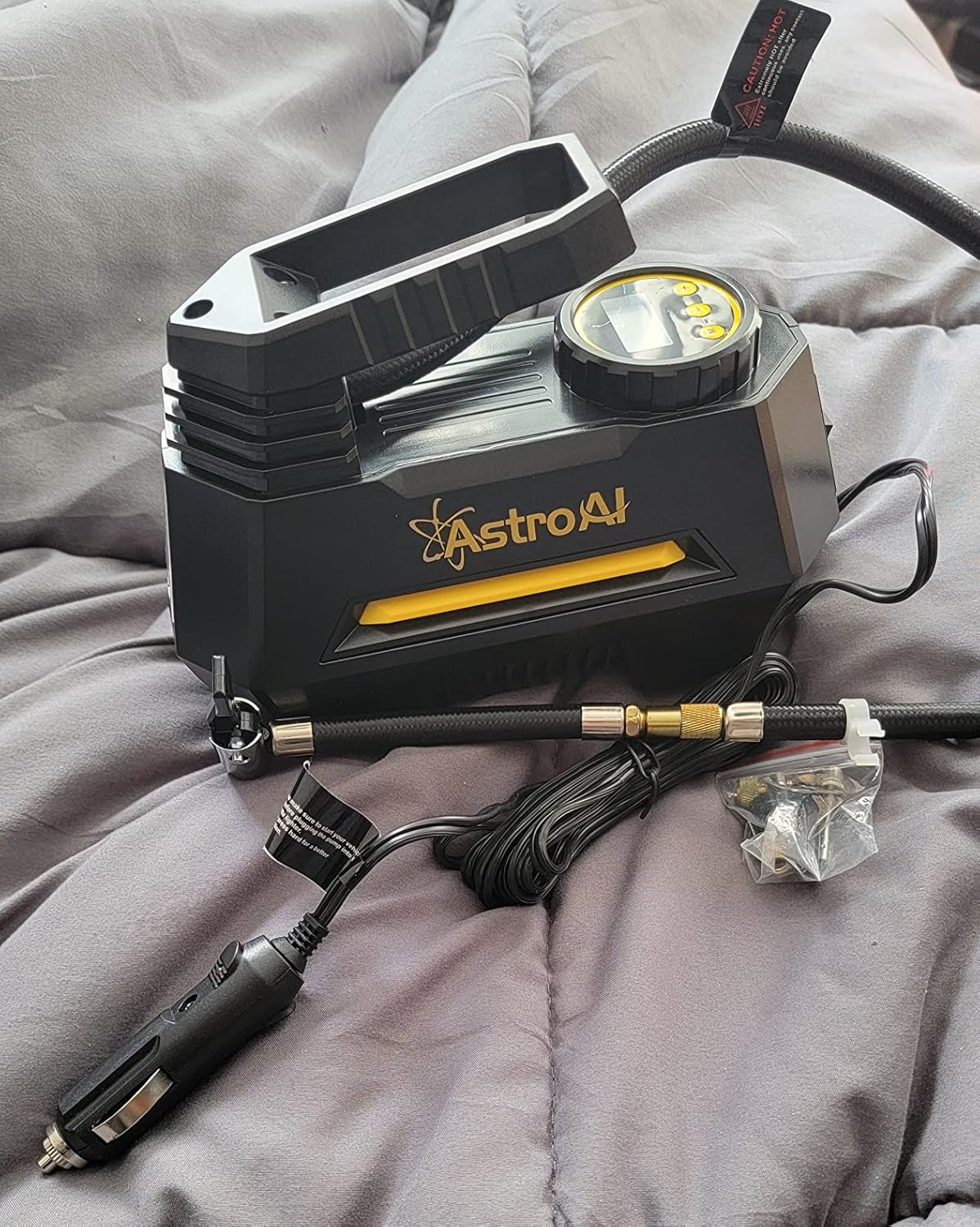 AstroAI Portable Air Compressor 100 PSI, 12V DC,Tire Inflators,Canadian Tire Air Pumps, Yellow