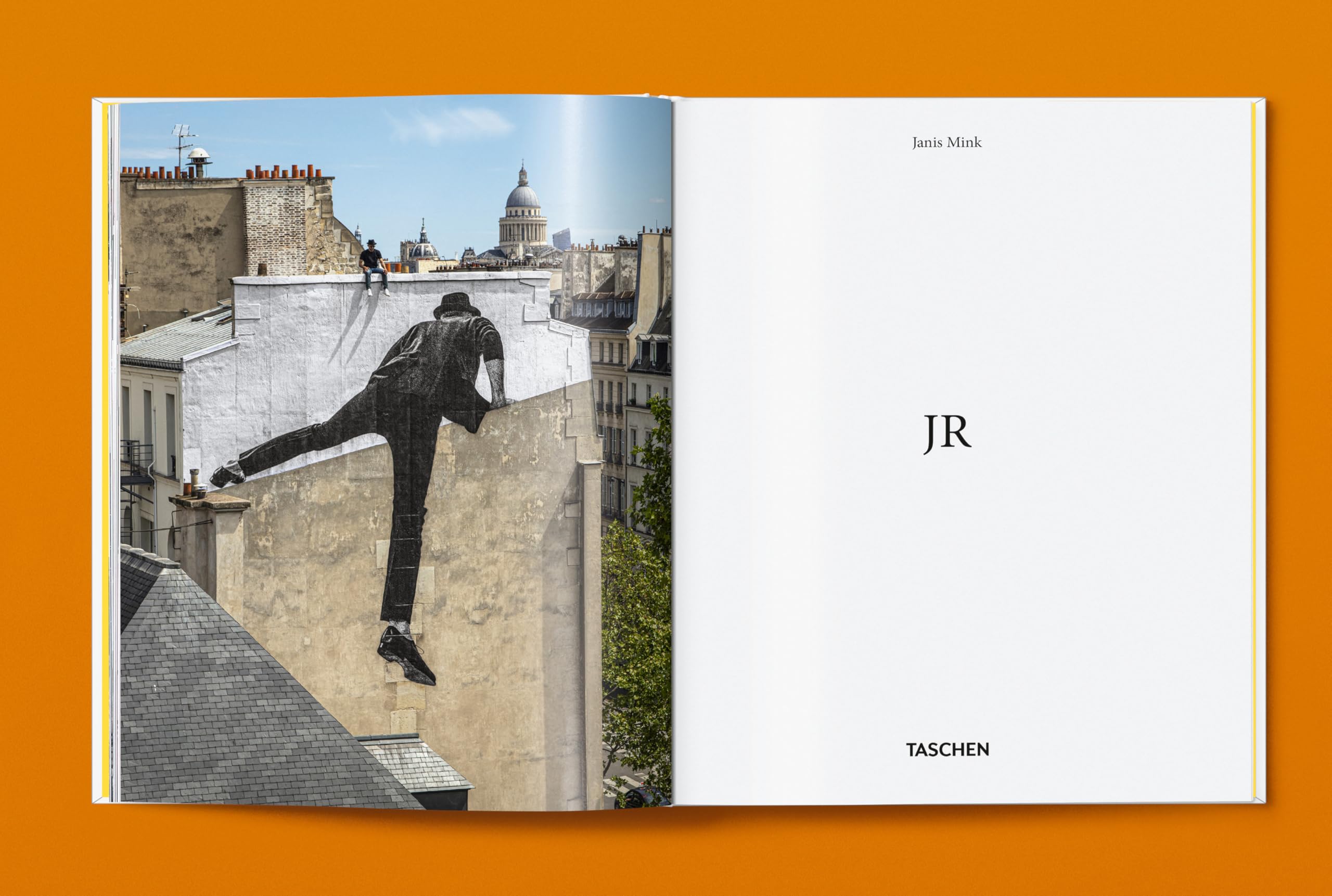 JR