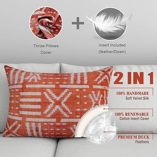 Miniatura 4 de CANVELLO Almohada decorativa hecha a mano con relleno de plumón diseño geométrico color cobre funda de cojín de seda de terciopelo suave para sala