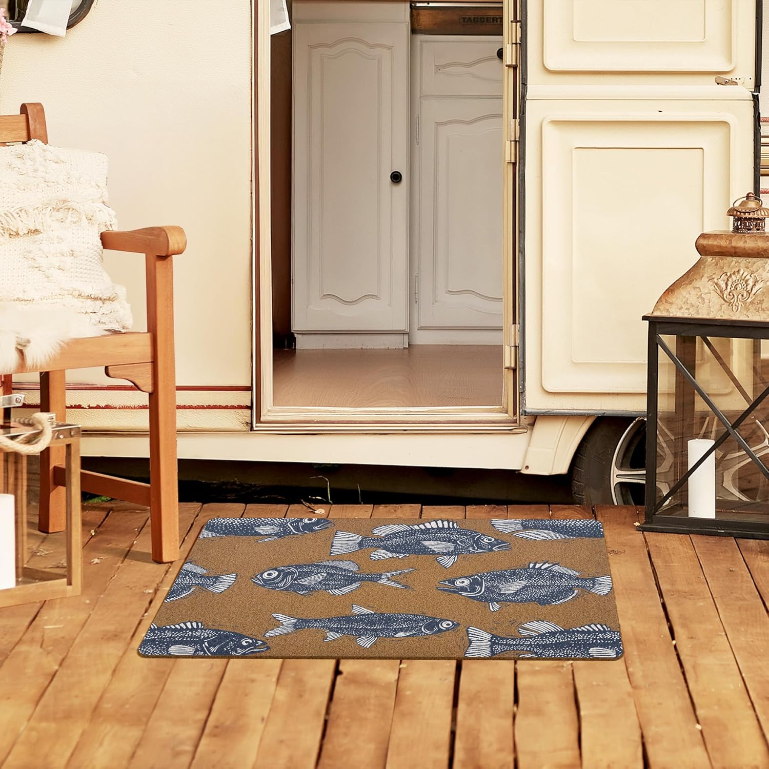 Fish Rug, Fish Sardine Door Mat, Framhouse Lake House Welcome Front Door Mat Indoor Outdoor Entrance, Funny Summer Artificial Coir Doormat Rugs for Patio Entry Beach House Decor 30x17in