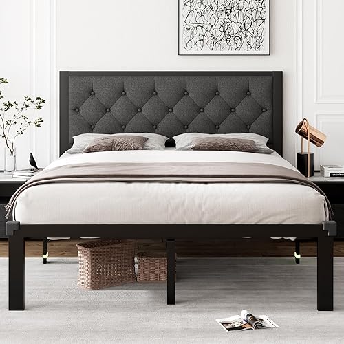 Miniatura 12 de iPormis Marco de cama de metal tamaño Queen, plataforma de piel sintética con cabecera capitoné con botones, espacio debajo de la cama de 12 Negro