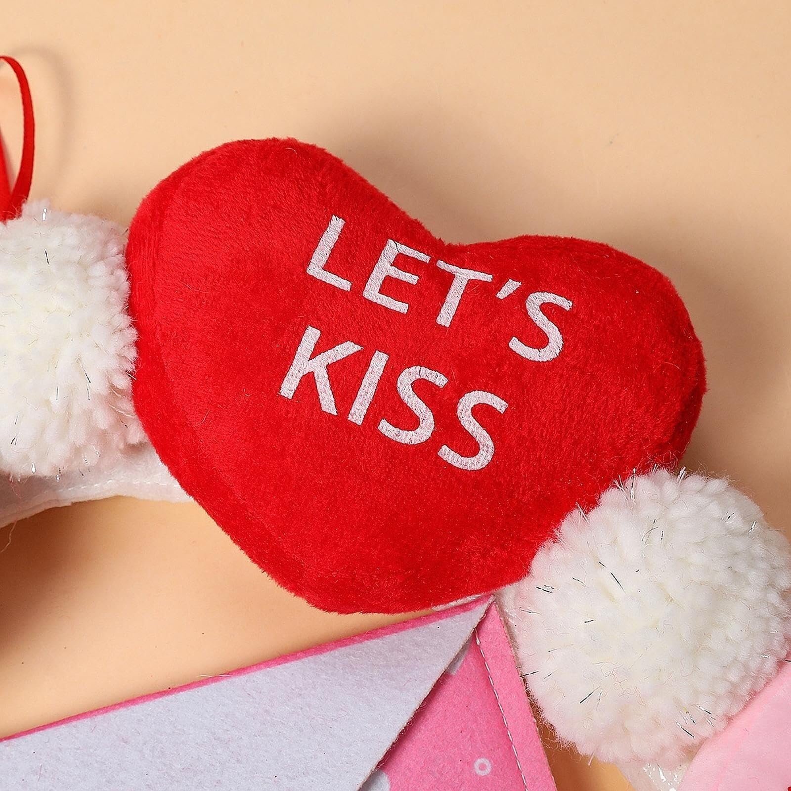 Ghirlanda da appendere alla porta d'ingresso, per San Valentino, decorazione per la casa, con cuore artificiale, decorazione autunnale (con busta)
