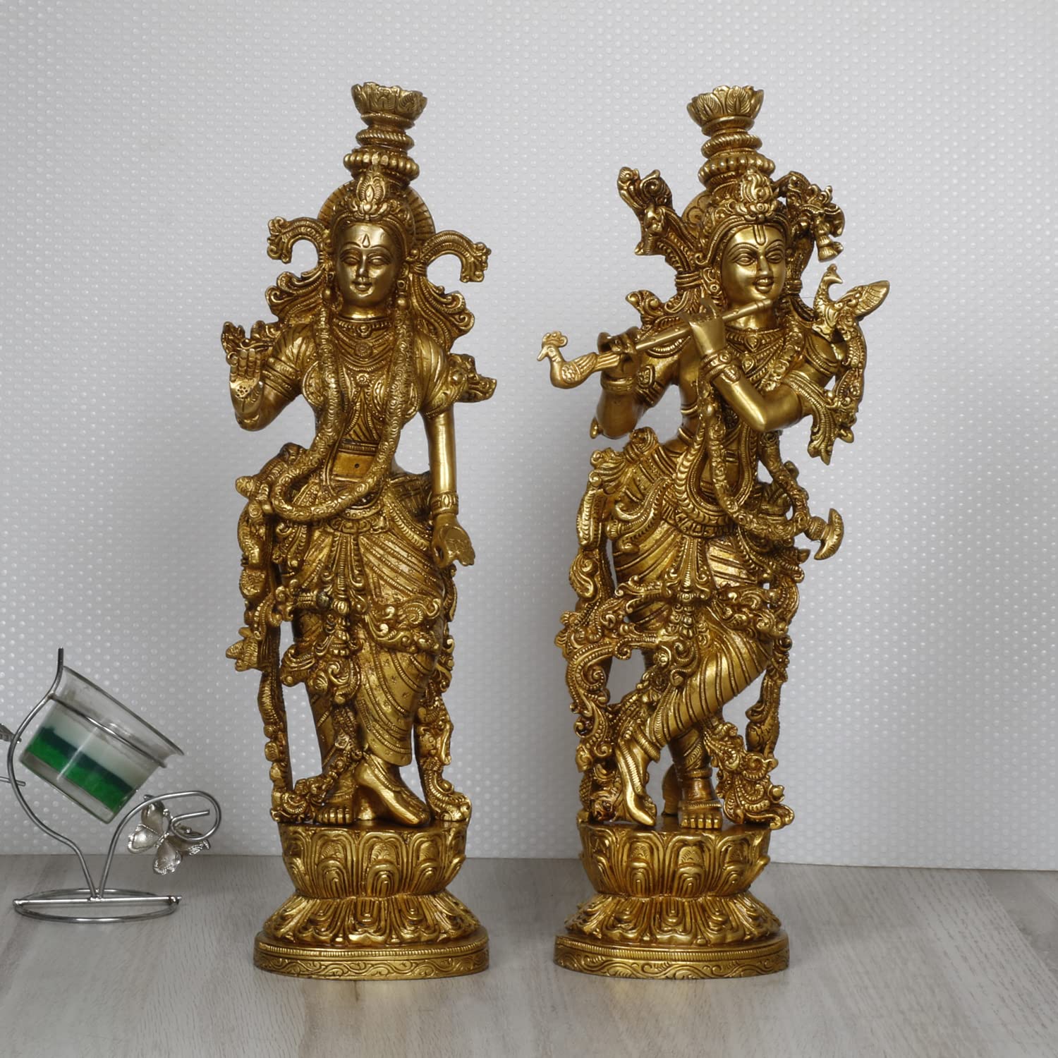 Statue Radha Krishna en laiton de 35 cm, œuvre artisanale d'exception