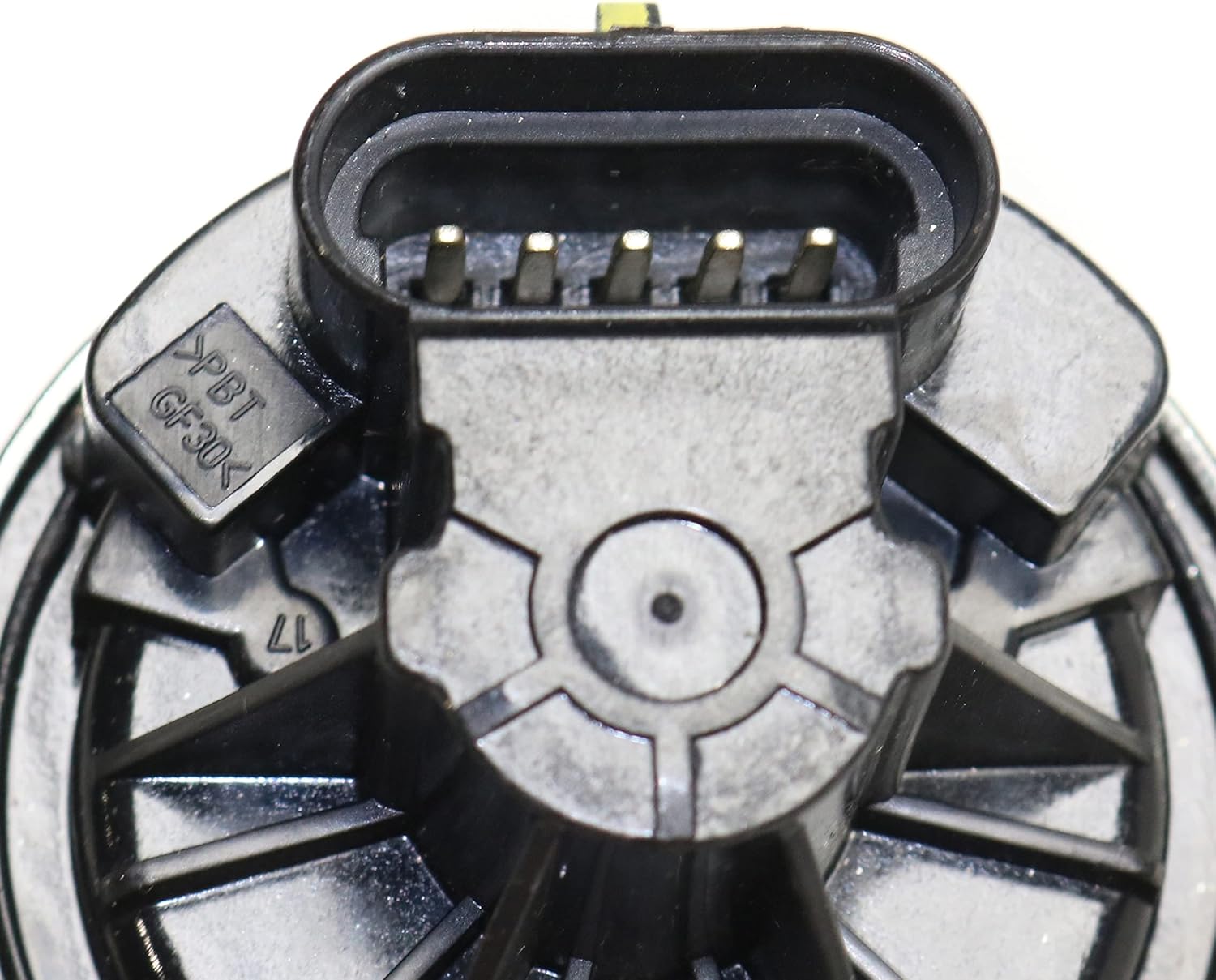 Garage-Pro EGR Valve Replacement For 1996-2002 Chevrolet Blazer, Tahoe, 1999-2002 Silverado 1500, 1996-2002 Express 1500, GMC Jimmy, Savana 1500, Sonoma, EGR Valve