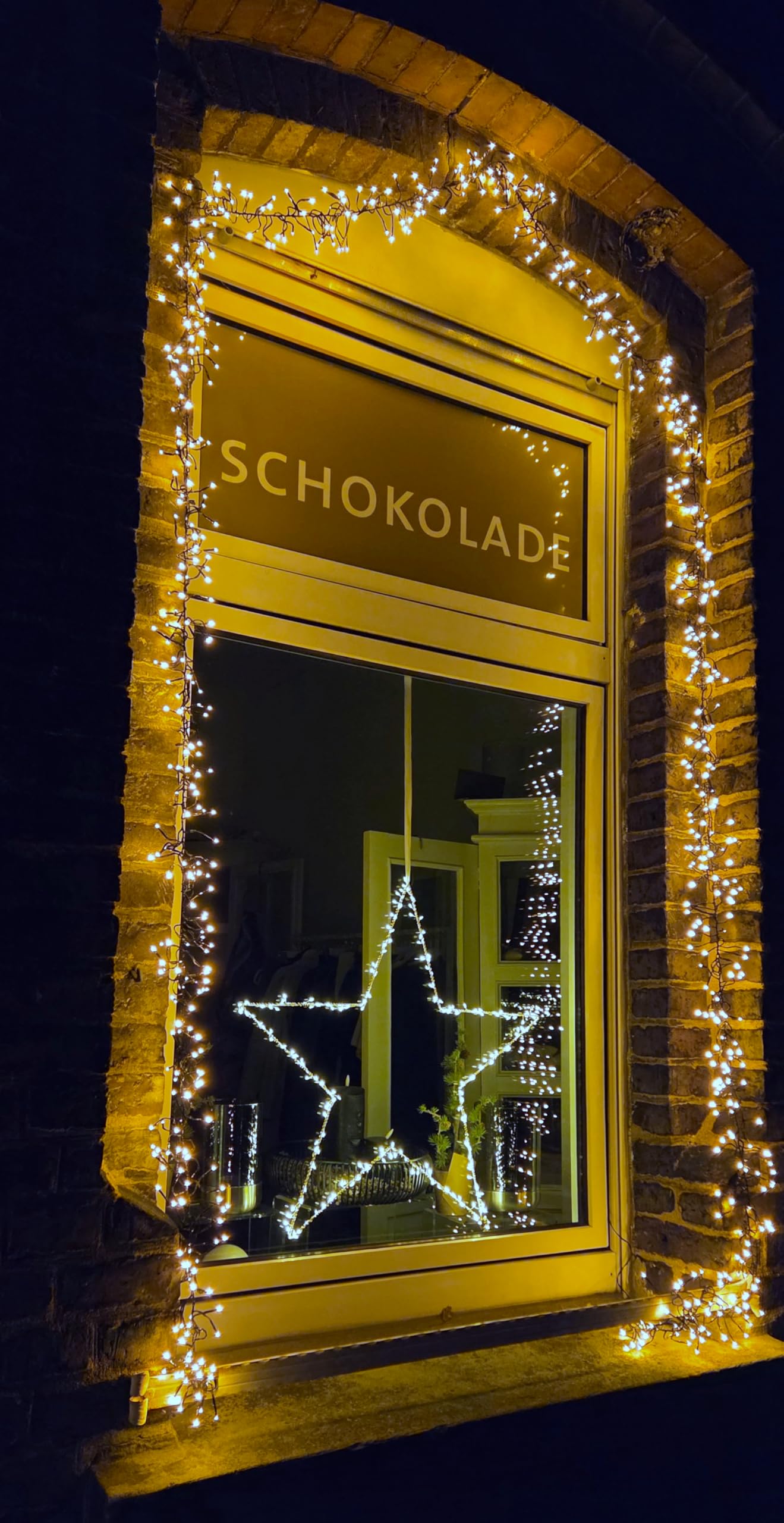 EXTRA LANG LED Lichterkette warmweiß mit 8 Programmen LEDs für innen und außen Büschellichterkette (25m - 3000LEDs - warmweiß)