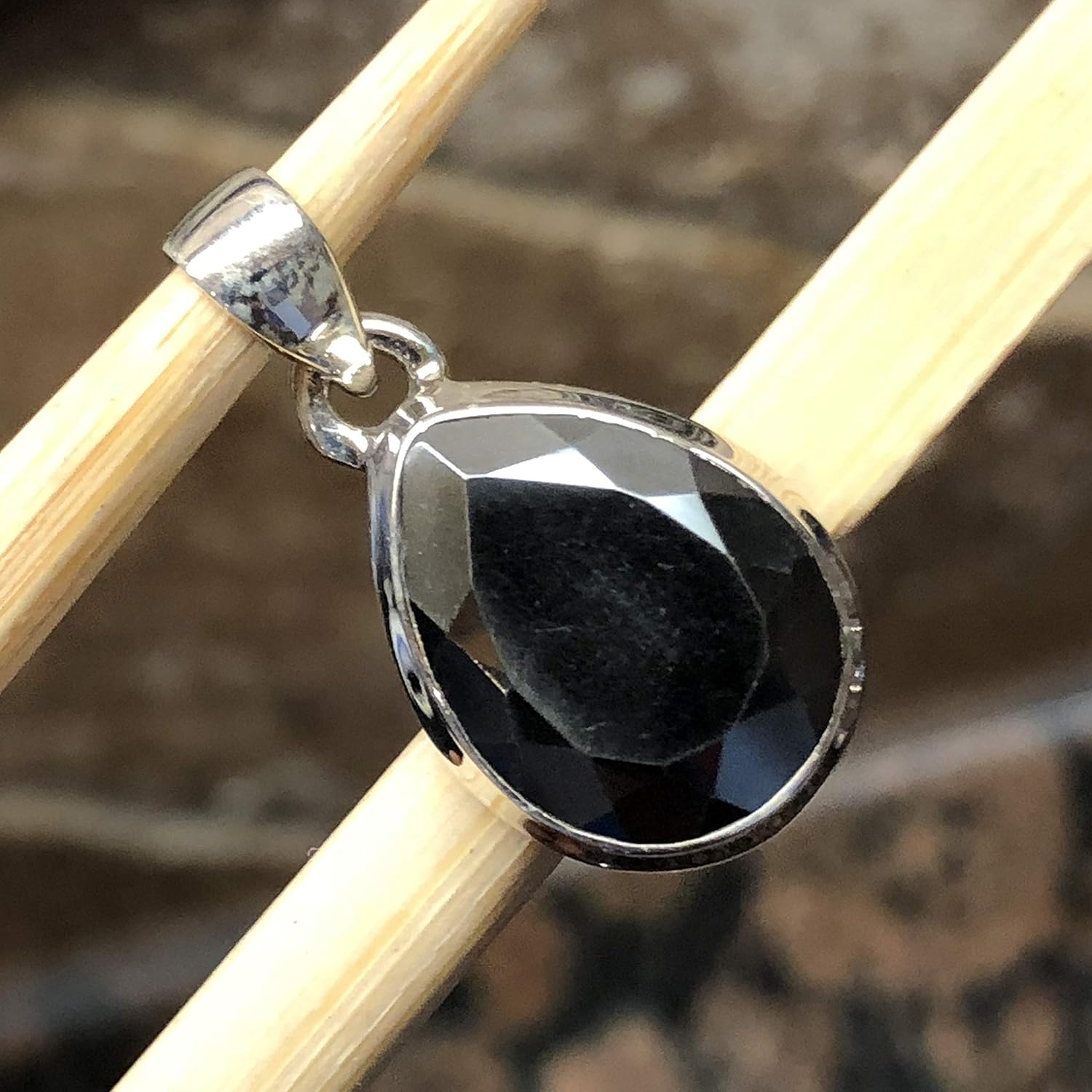 Natural Hematite 925 Solid Sterling Silver Pendant 25mm - Image 8