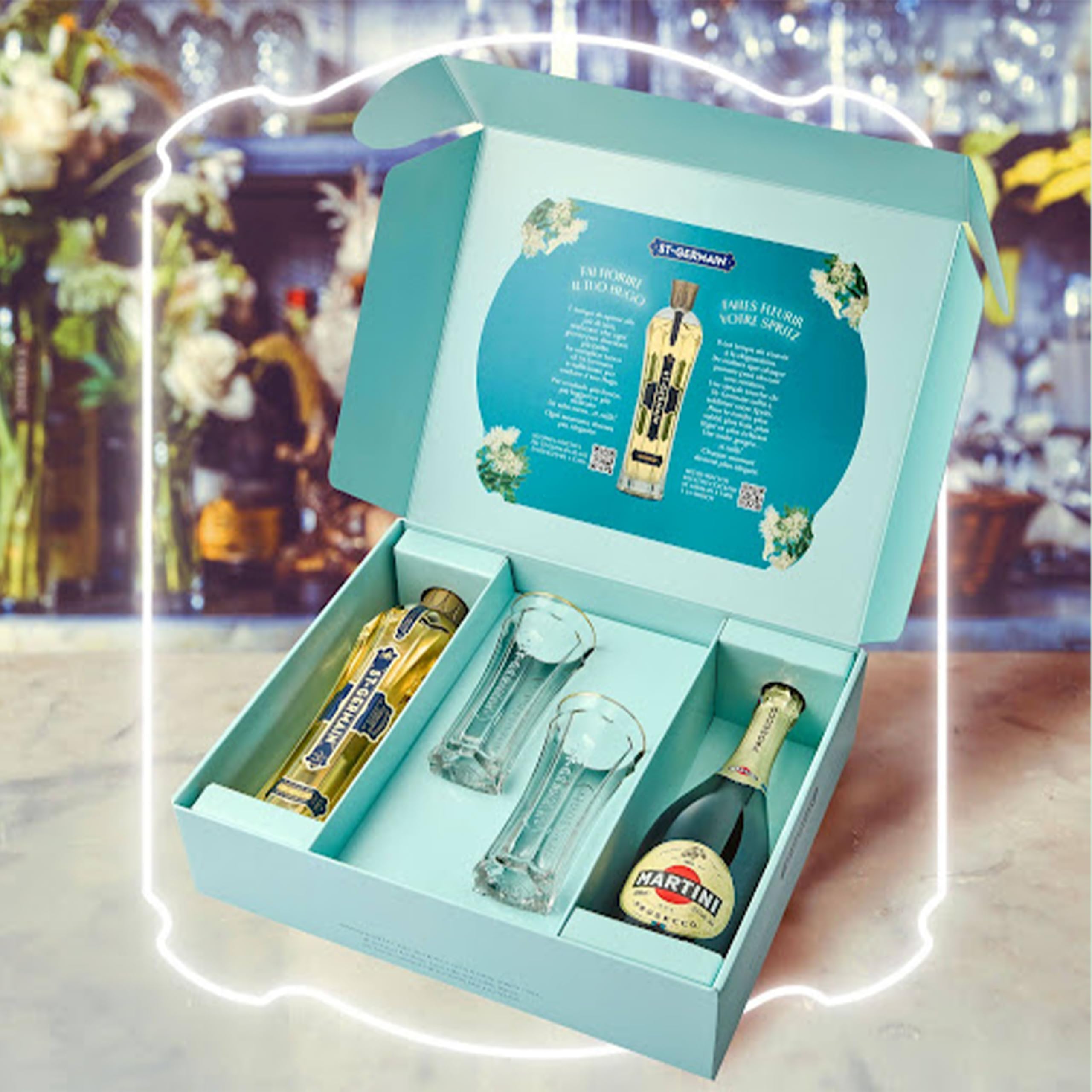 St-Germain Hugo Cocktail Kit con liquore ai fiori di sambuco 70cl / 700ml, Prosecco MARTINI 75cl / 750ml e due bicchieri St-Germain Hugo
