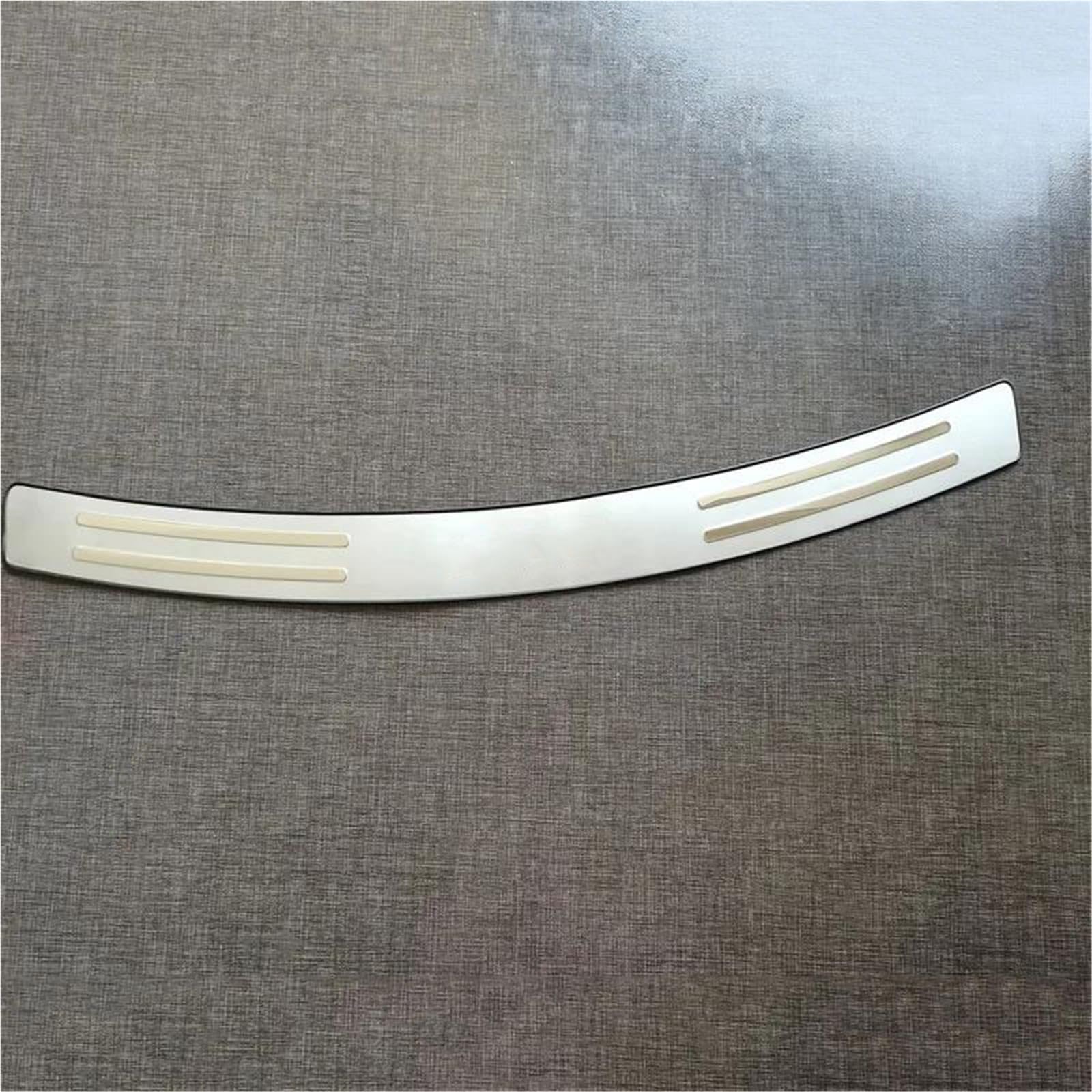Plaque de protection arrière contre les rayures de coffre pour Mazda CX-7 2011