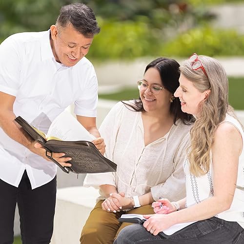 Miniatura 8 de Christian Art Gifts Funda clásica de la Biblia para hombre para I Know The Plans Jeremías 2911, piel sintética marrónoro, talla L