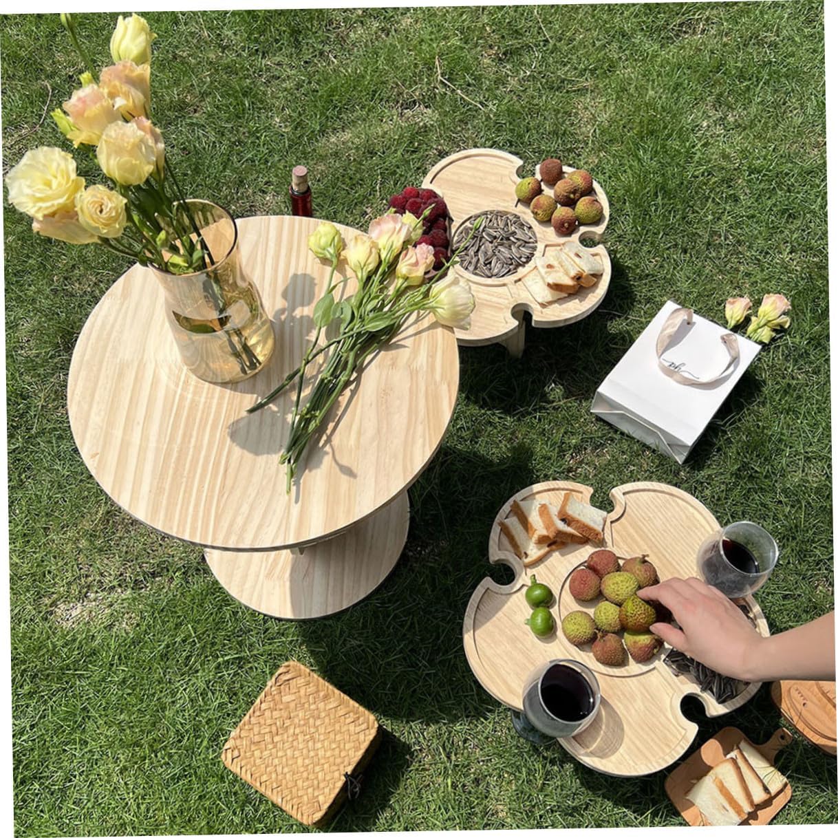 VICASKY Portable Wooden Folding Picnic Wine Table 35cm Diameter Petal Shape Outdoor Camping BBQ Portable Table for Beach and Garden