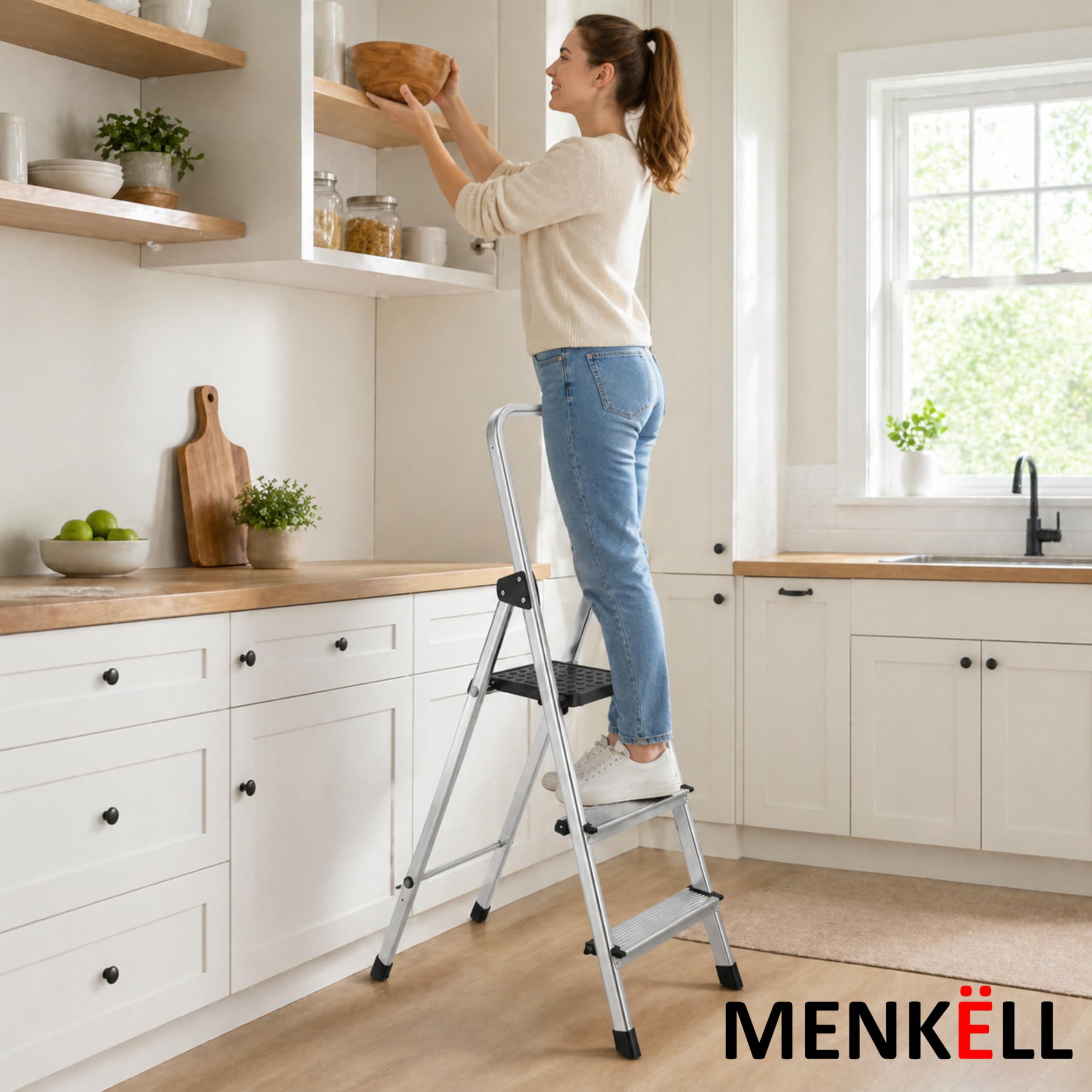 Scala in Alluminio 4 Gradini - Portata 150kg, Certificata EN131 - Antiscivolo, Ultraleggera e Salvaspazio - Uso Domestico e Lavorativo - Pratica da Aprire, Chiudere e Riporre (1 Scala, 3+1 Gradini)