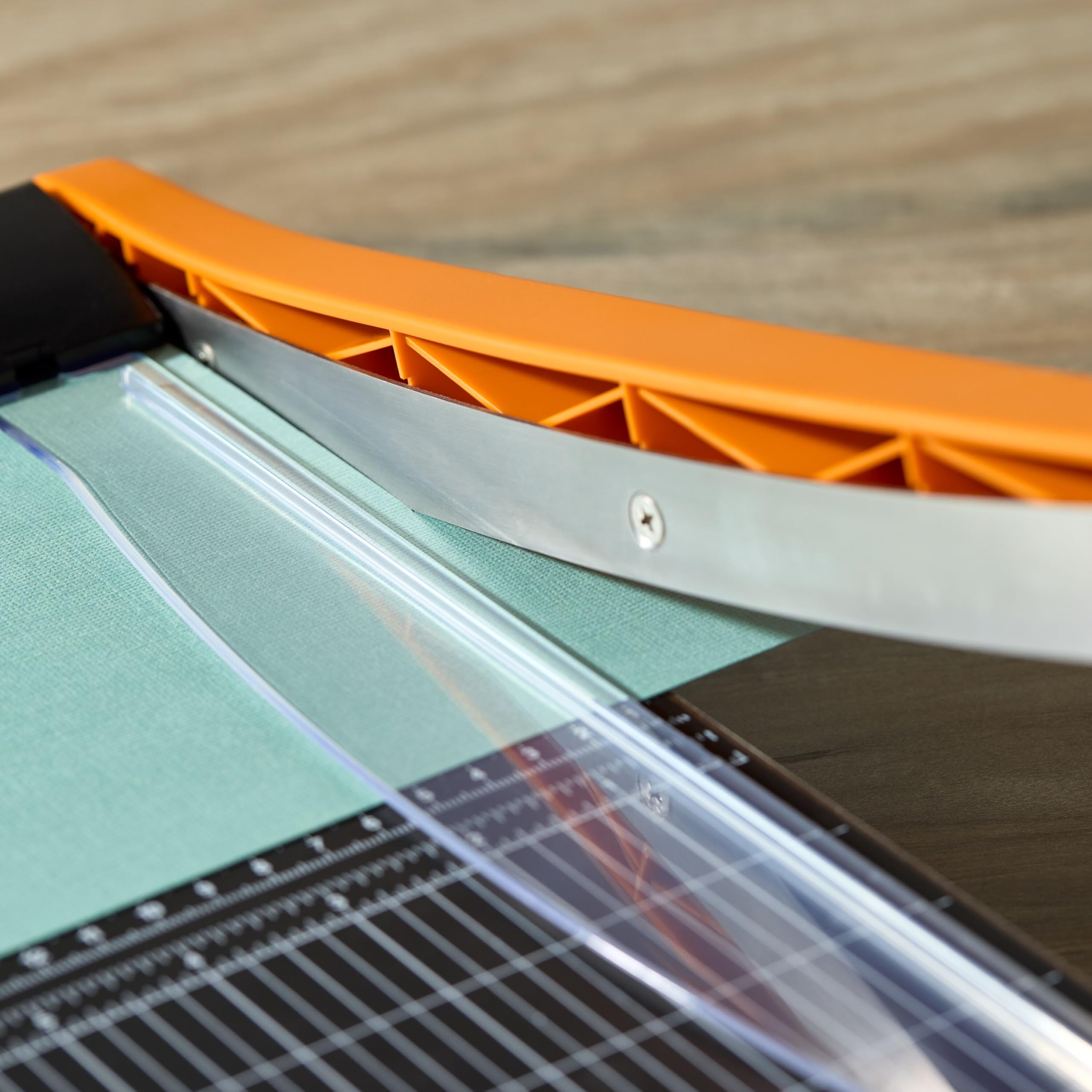 Amazon.com: Fiskars Recycled Bypass Paper Trimmer, Self-Sharpening