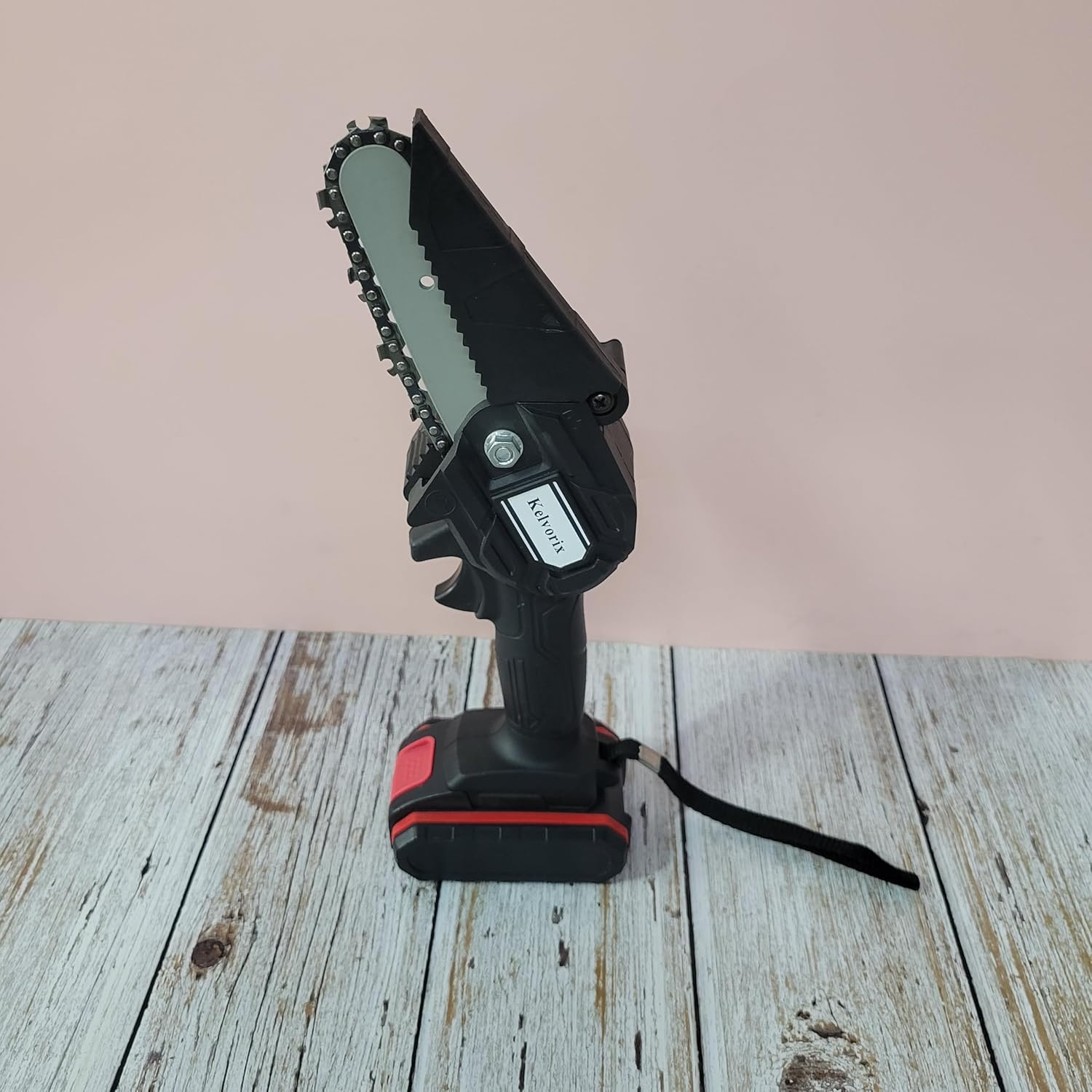 Kelvorix Chain Saws, Powerful Engine, A Logging Weapon